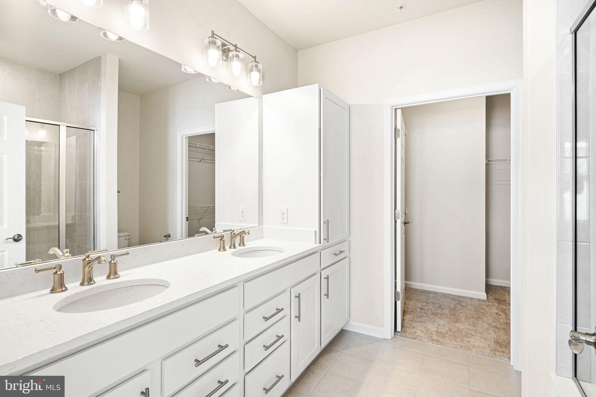 DEL WEBB NORTH PENN - Residential