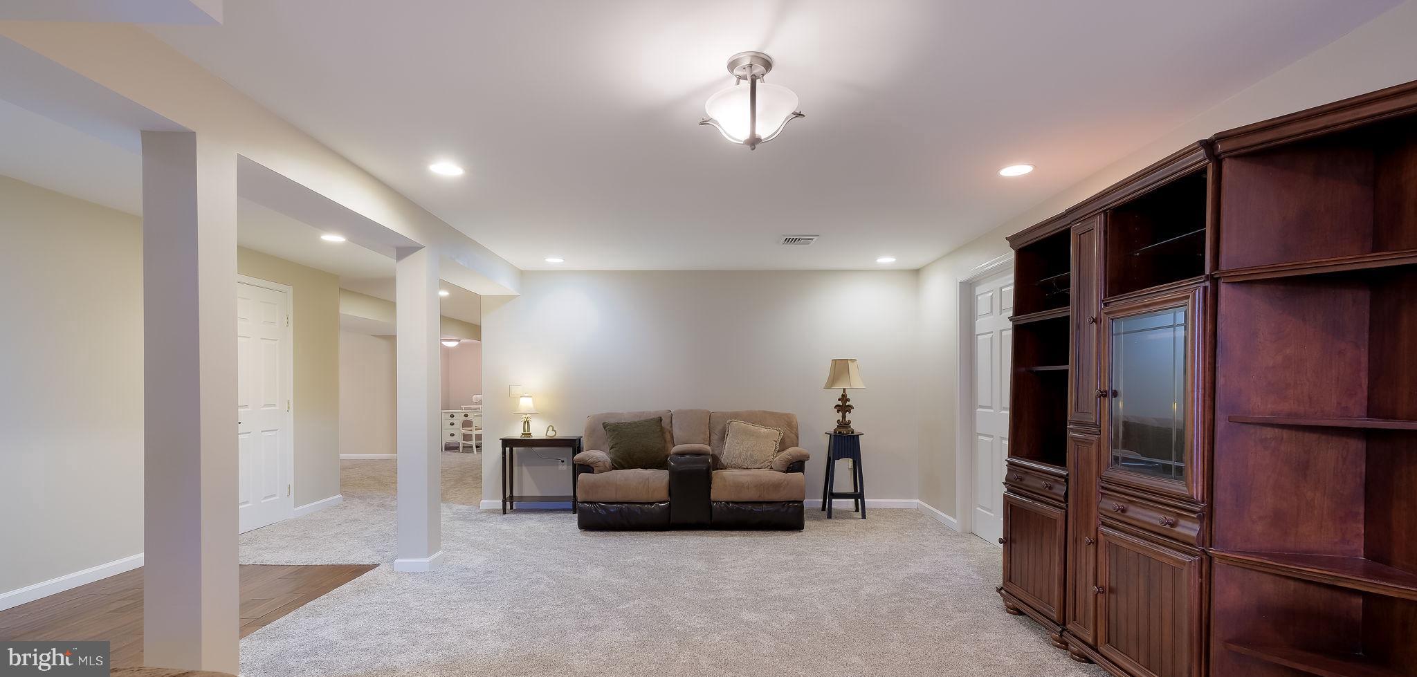 SUNRISE VALLEY - Residential