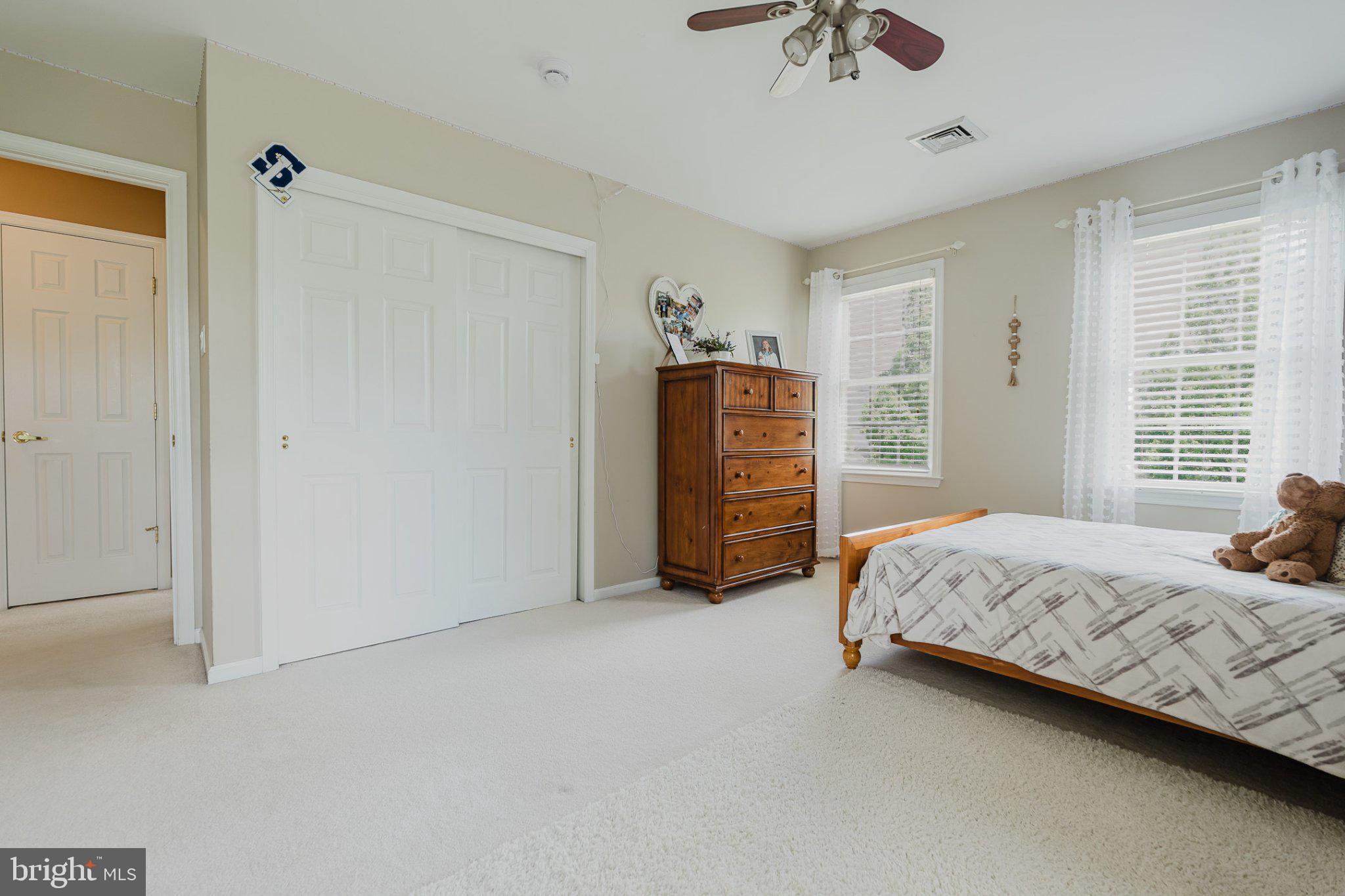 SUNRISE VALLEY - Residential