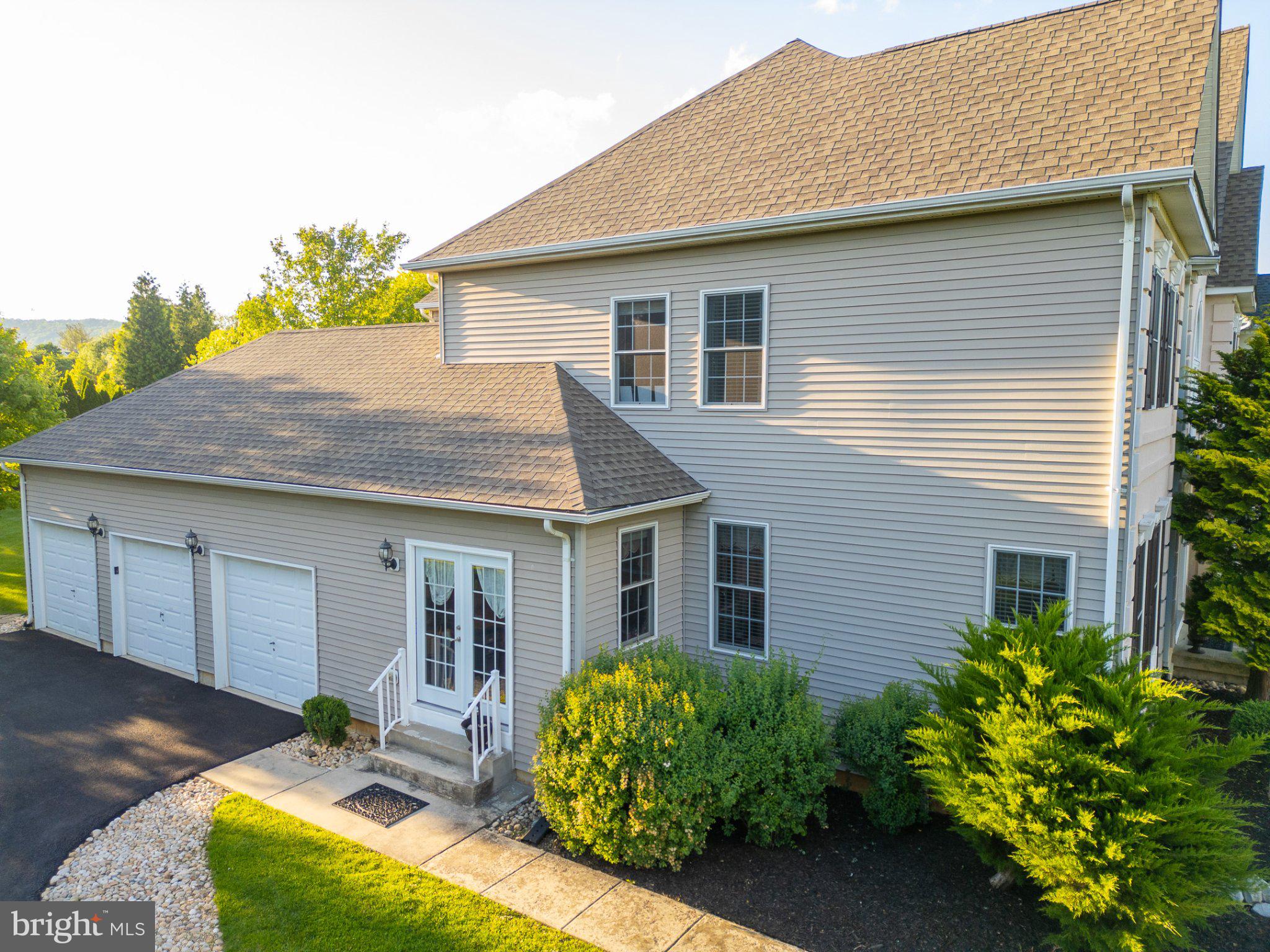 SUNRISE VALLEY - Residential