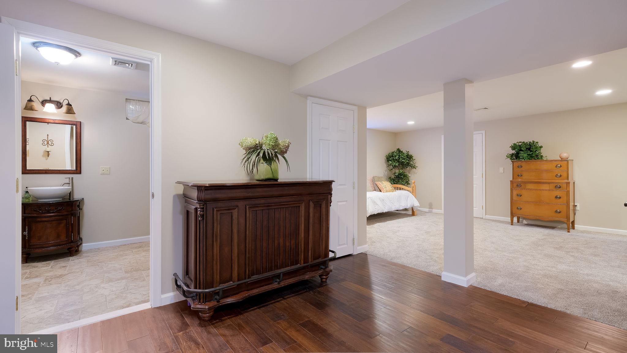 SUNRISE VALLEY - Residential