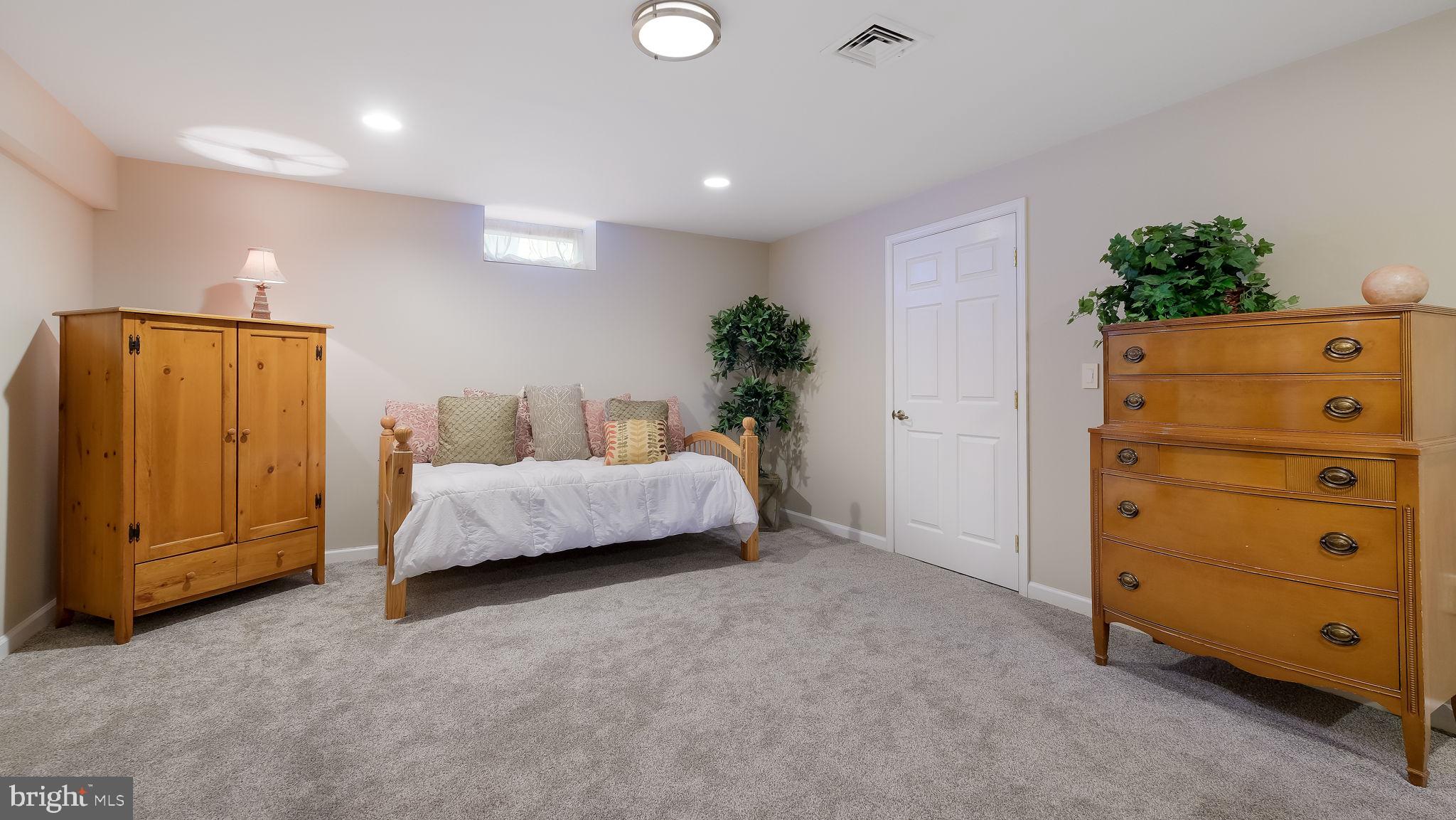 SUNRISE VALLEY - Residential