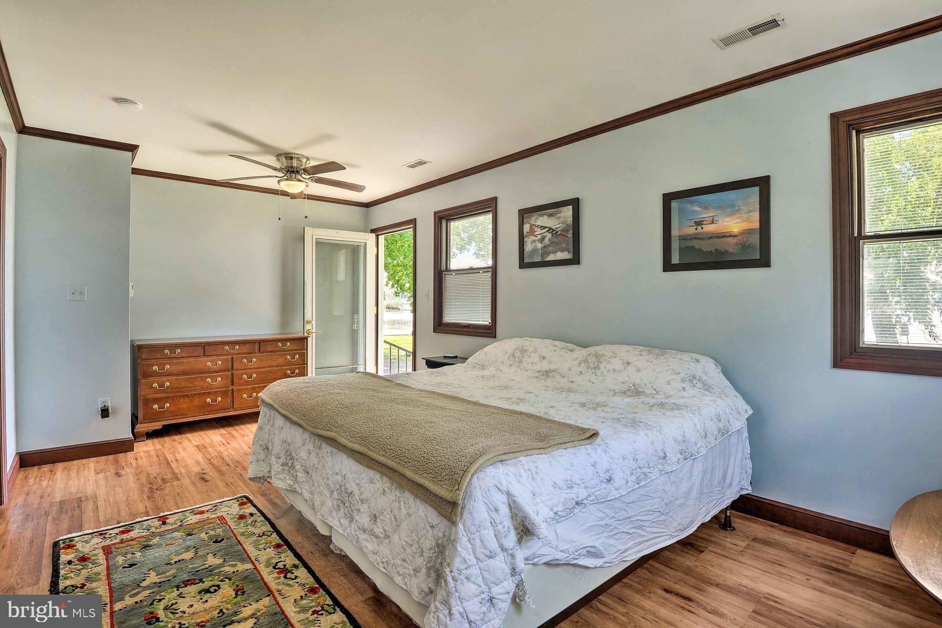 BOWLEYS QUARTERS - Residential Lease