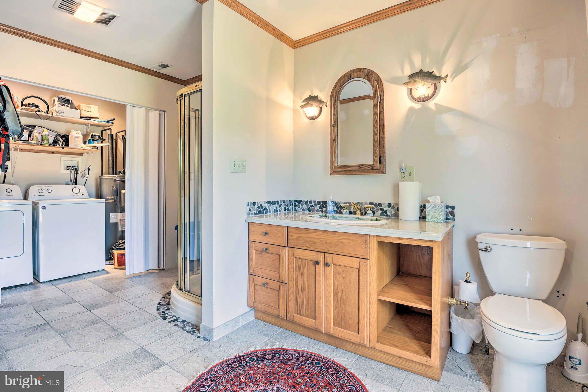 BOWLEYS QUARTERS - Residential Lease