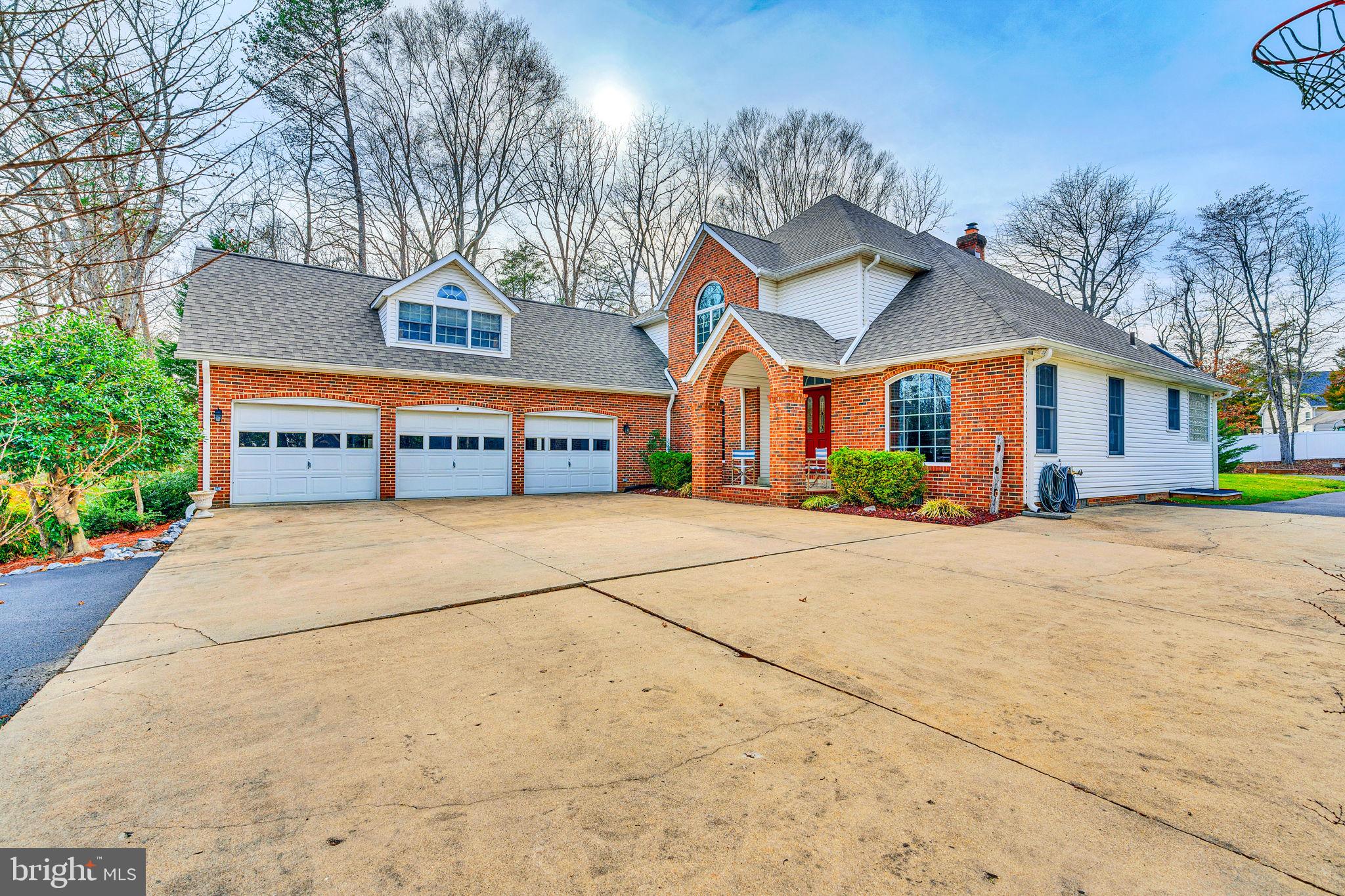 WALNUT HILLS SUB - Residential