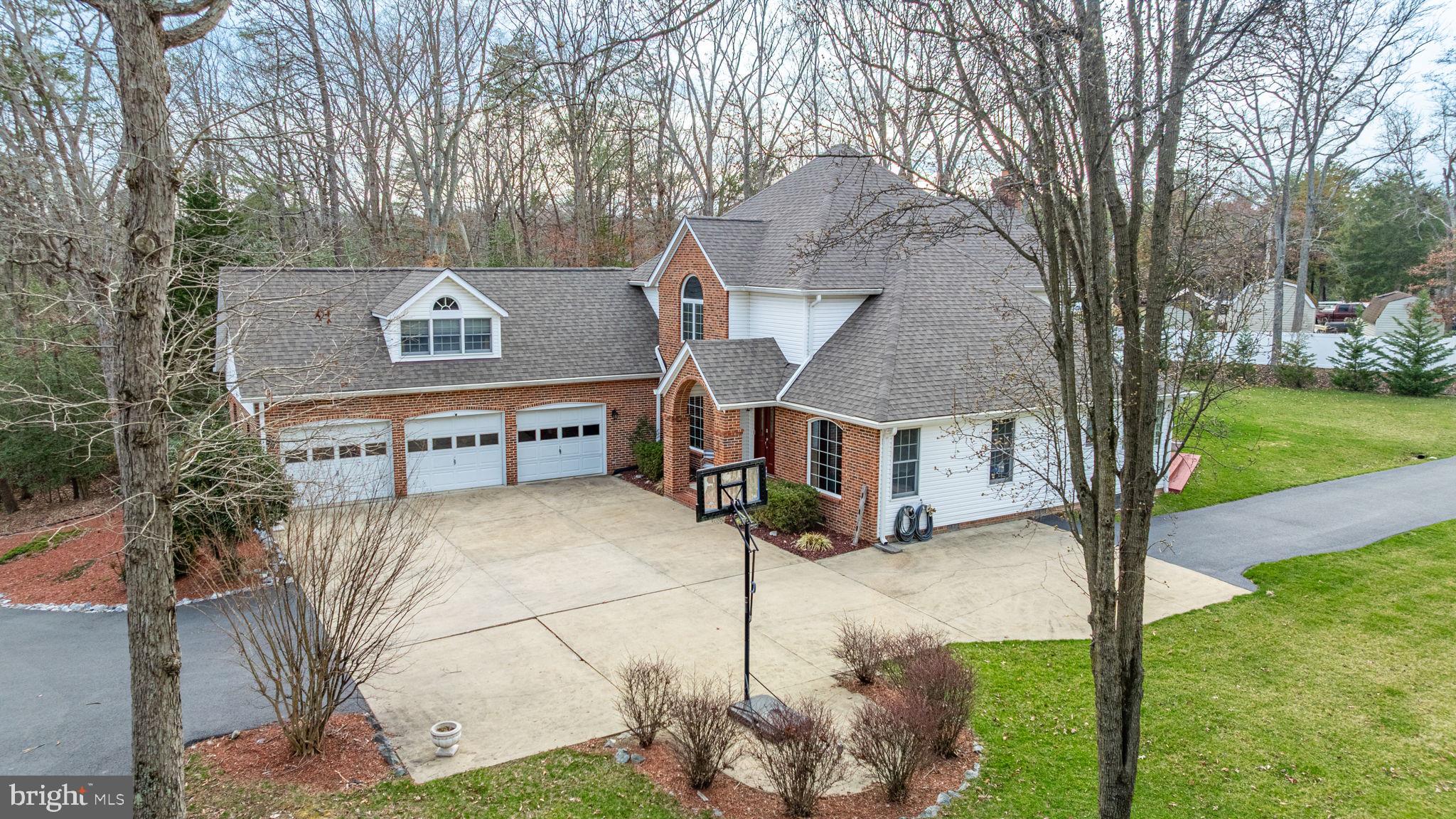 WALNUT HILLS SUB - Residential