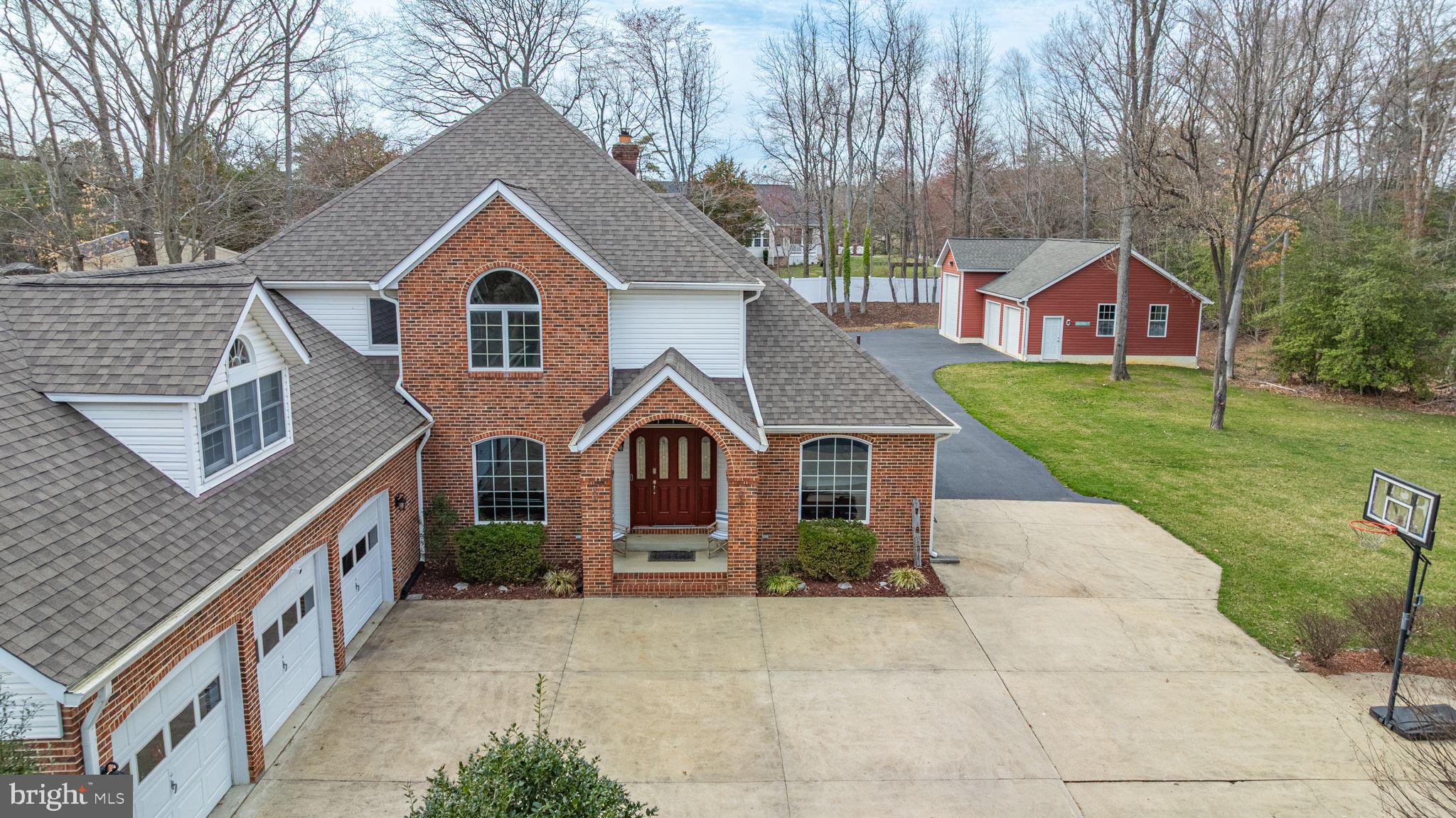 WALNUT HILLS SUB - Residential