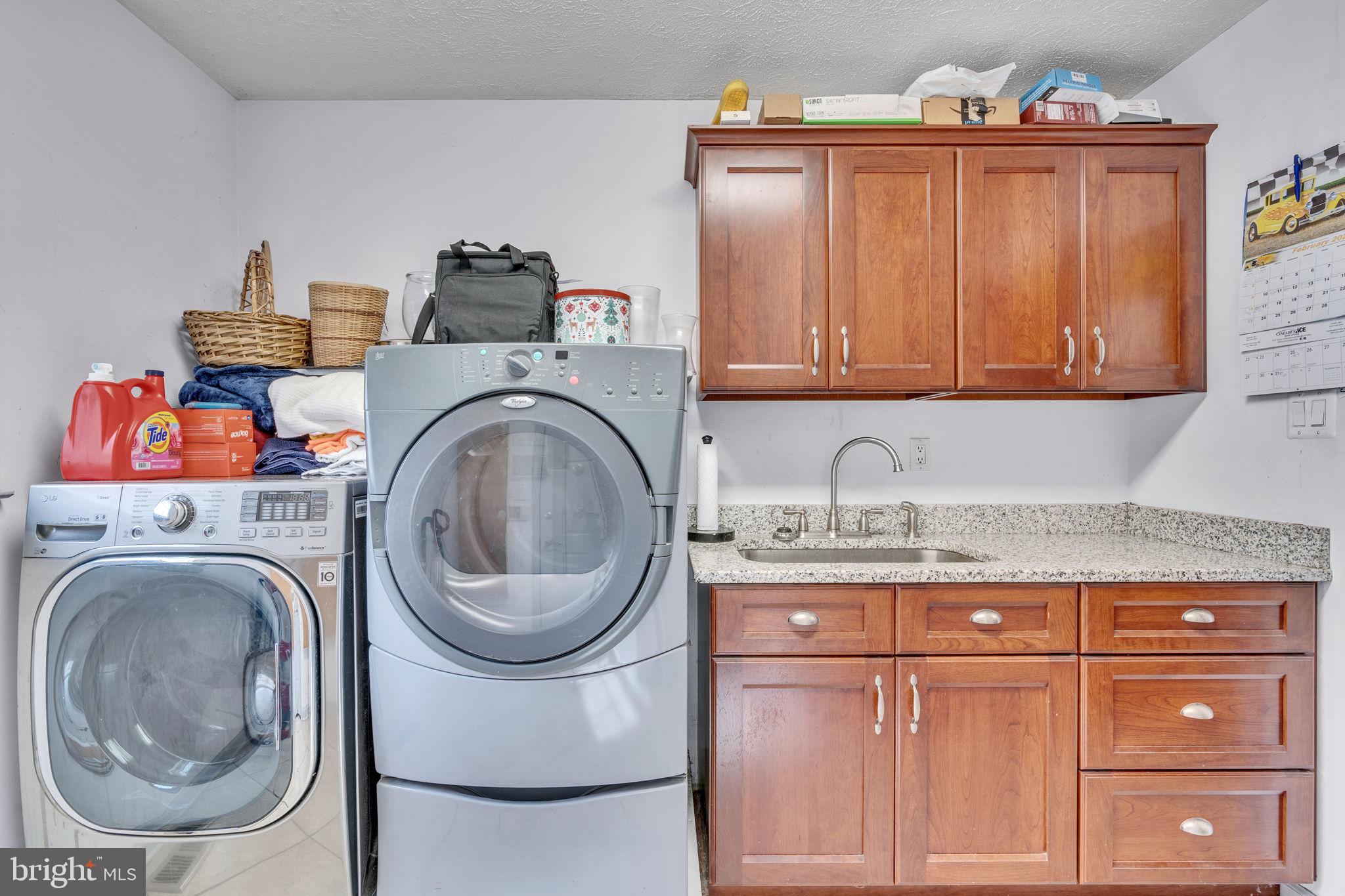 WALNUT HILLS SUB - Residential