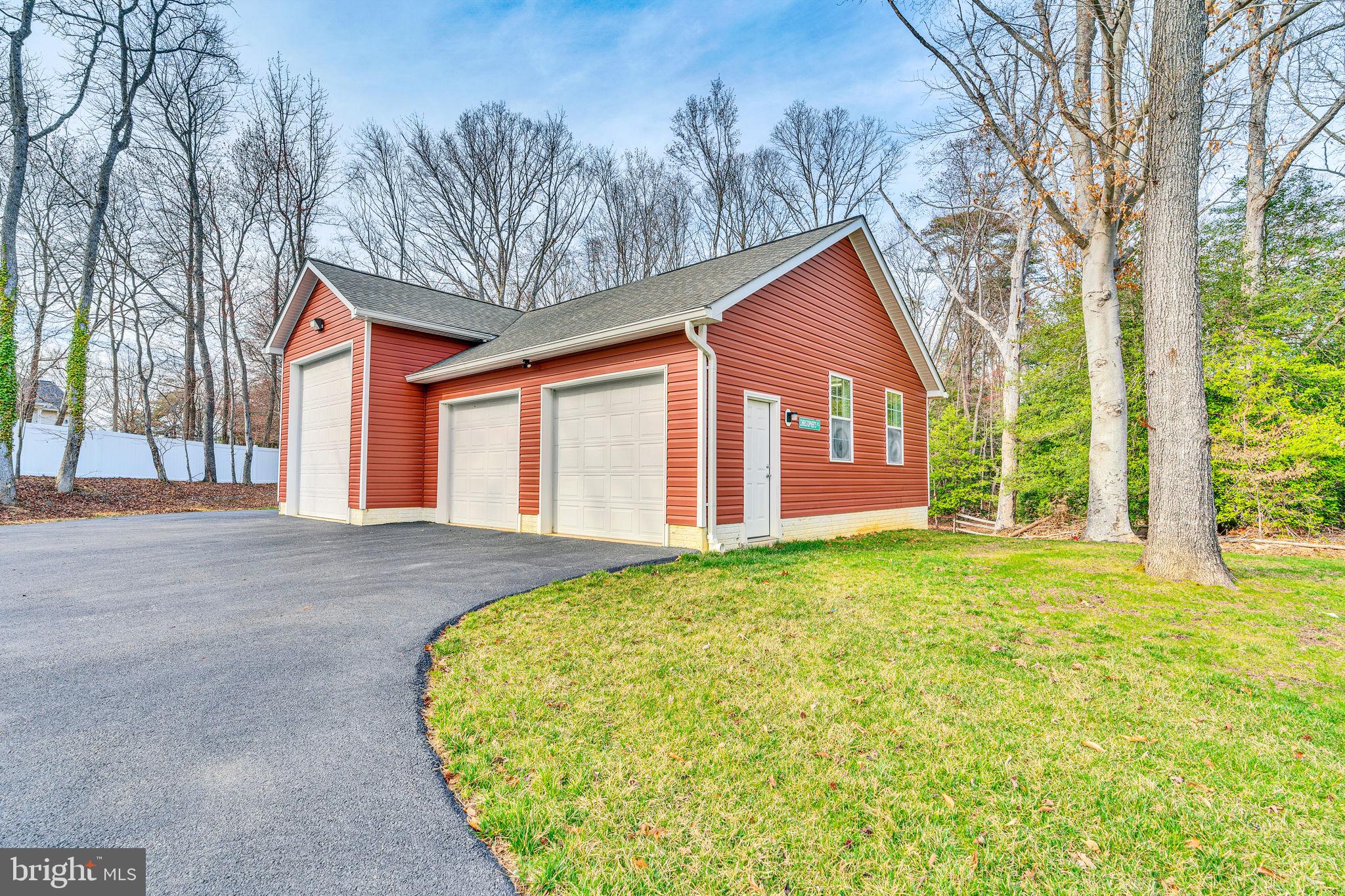 WALNUT HILLS SUB - Residential