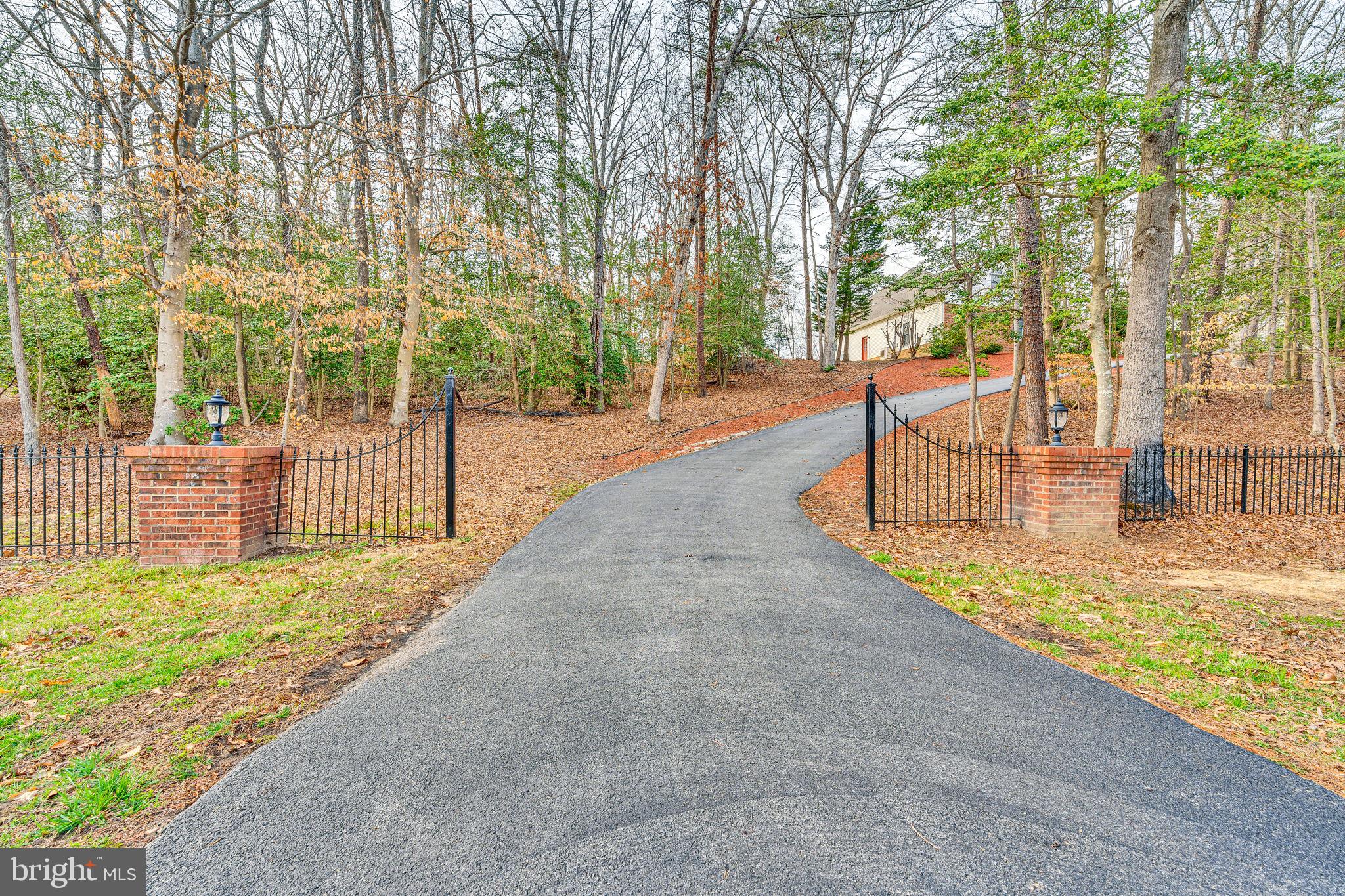 WALNUT HILLS SUB - Residential