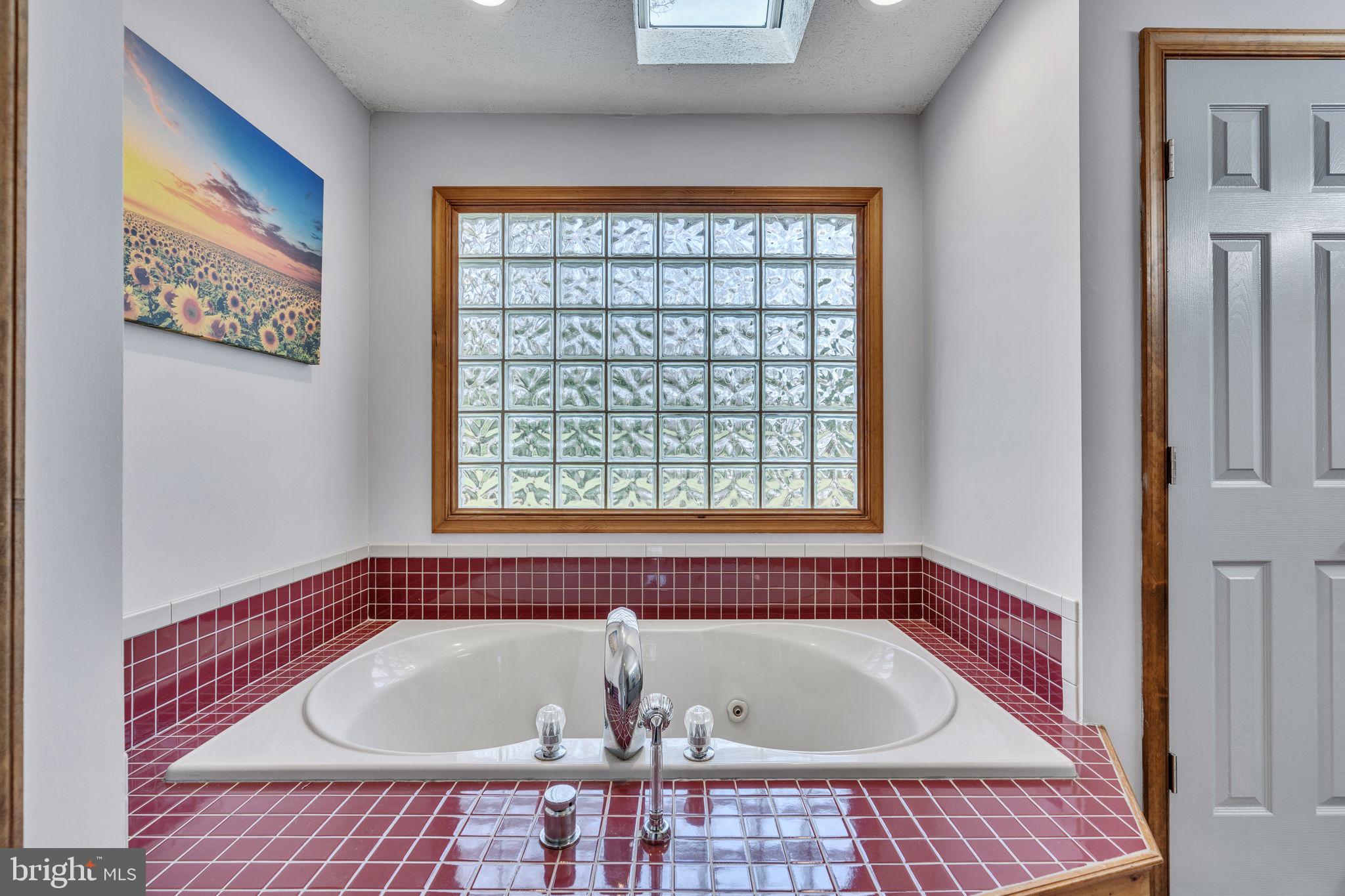 WALNUT HILLS SUB - Residential