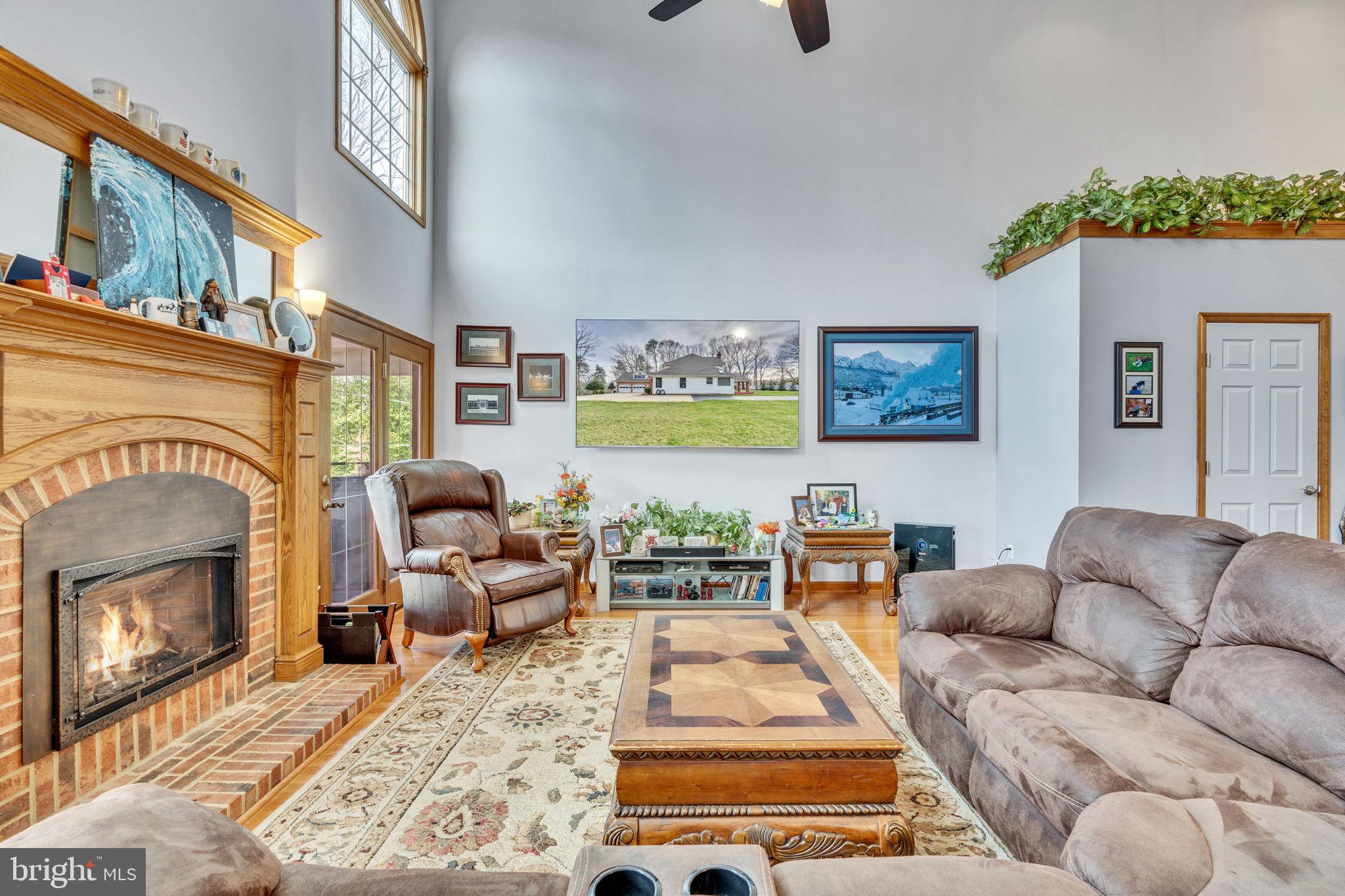 WALNUT HILLS SUB - Residential