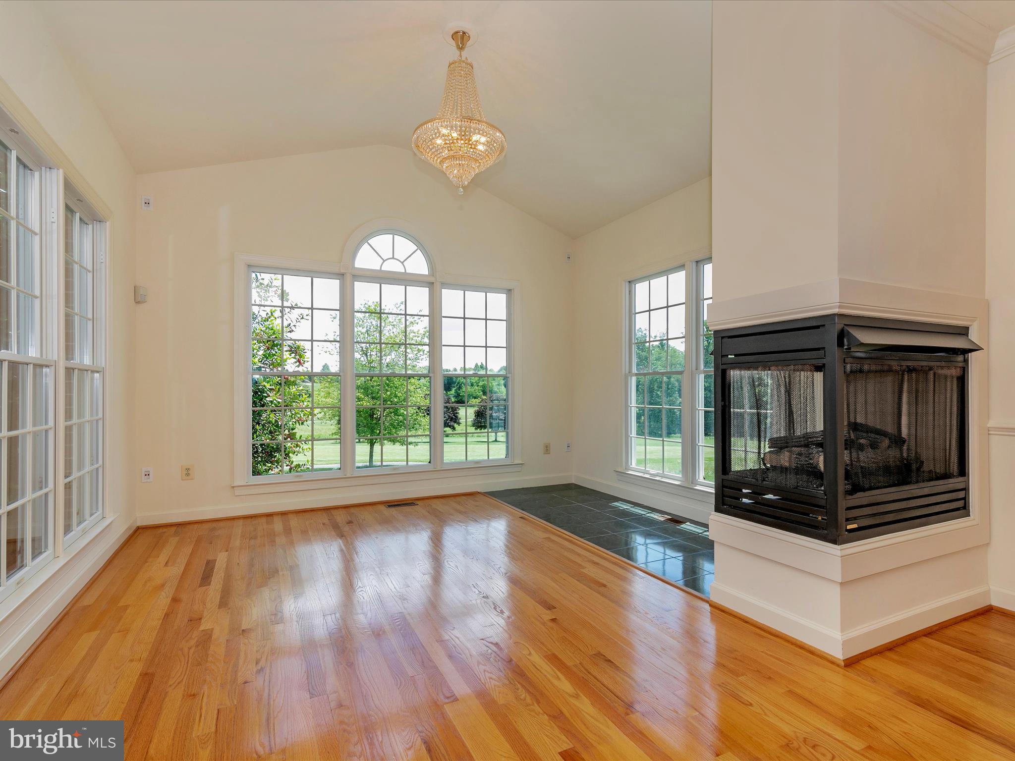 CHALLEDON - Residential