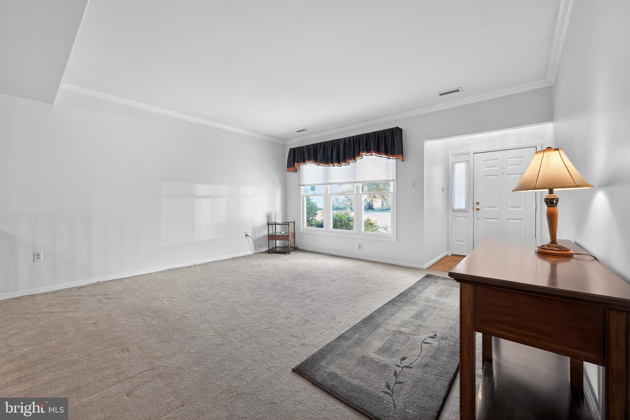 GWYN AYRE - Residential