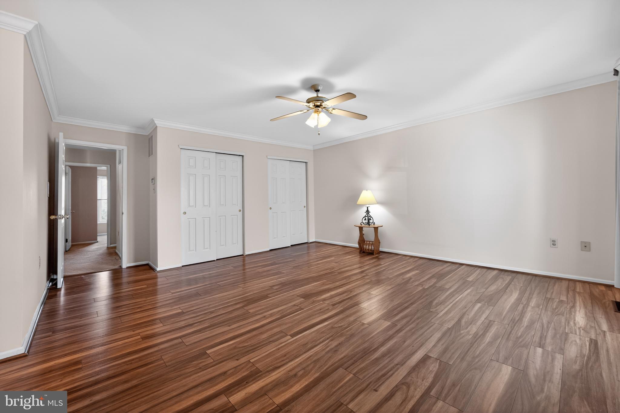 GWYN AYRE - Residential