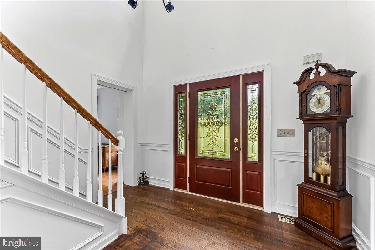 HUNTER KNOLL - Residential