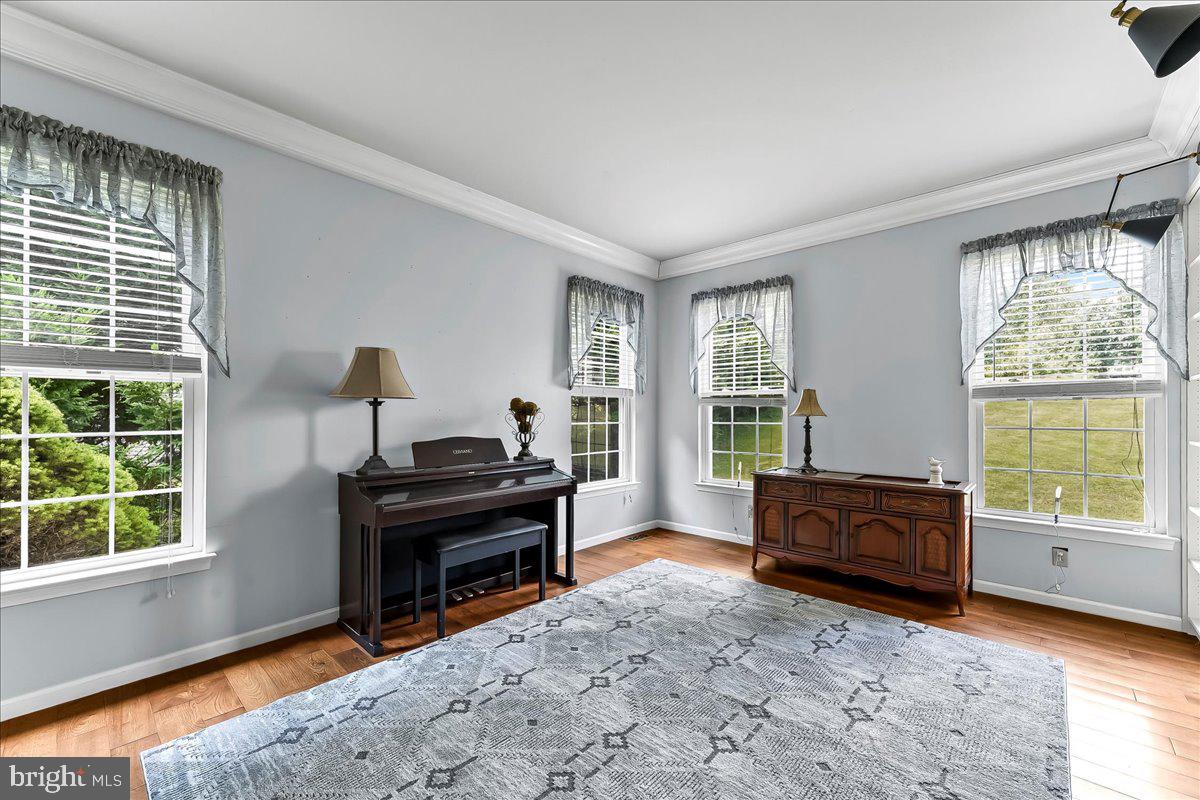 HUNTER KNOLL - Residential