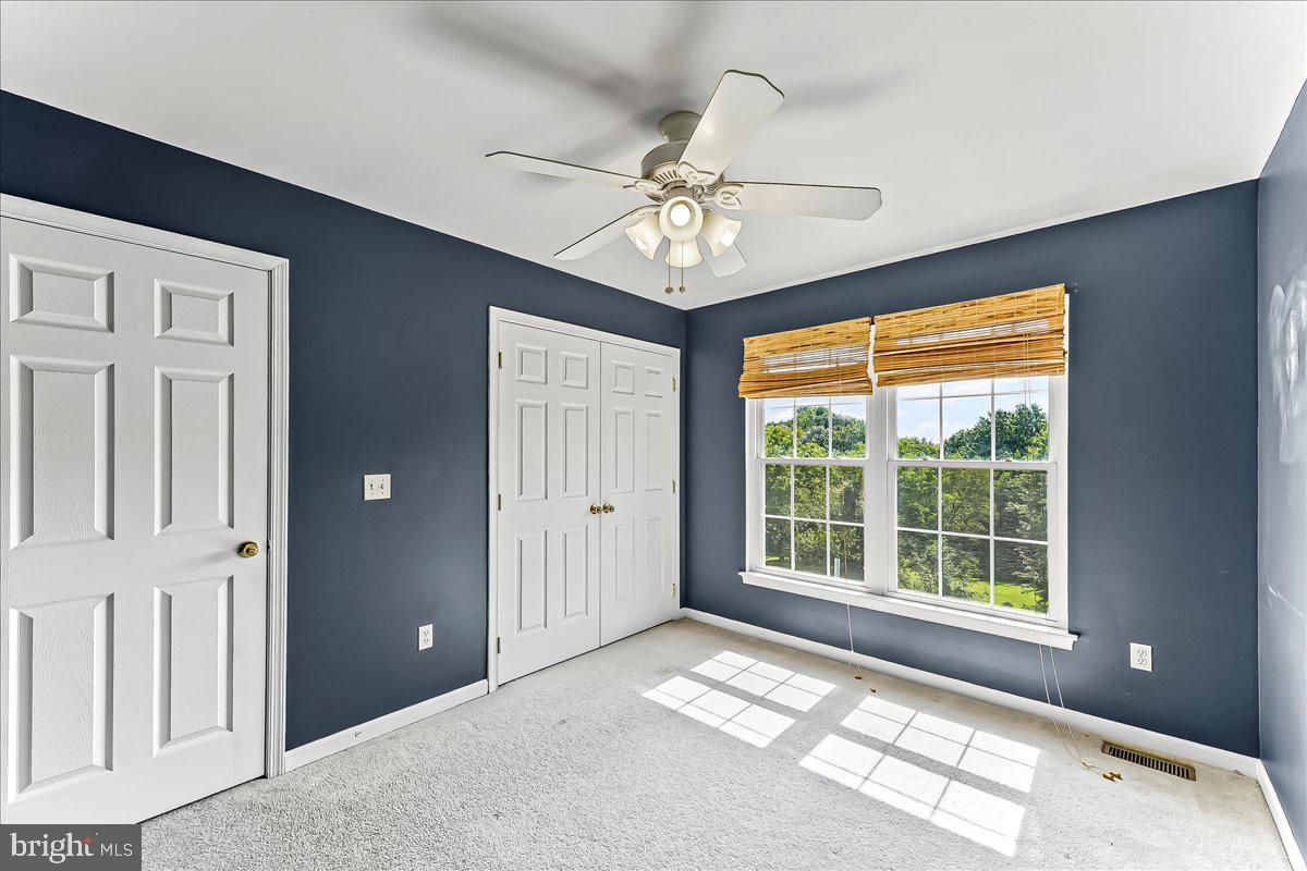 HUNTER KNOLL - Residential