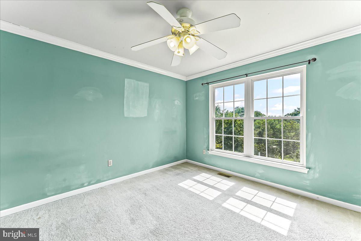 HUNTER KNOLL - Residential