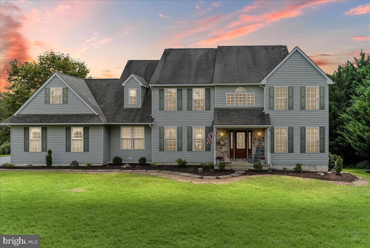 HUNTER KNOLL - Residential