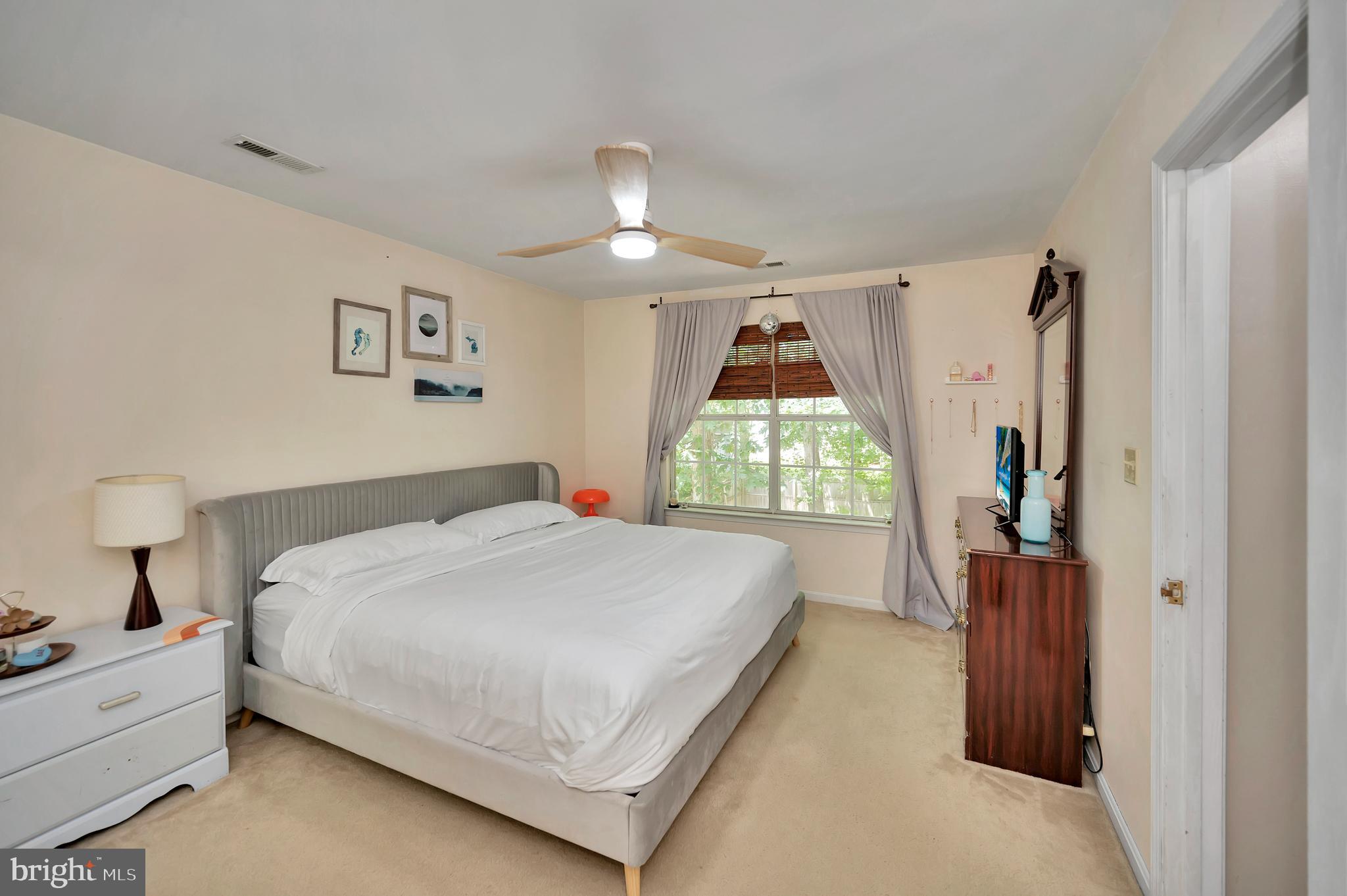 HOLLEYBROOKE - Residential