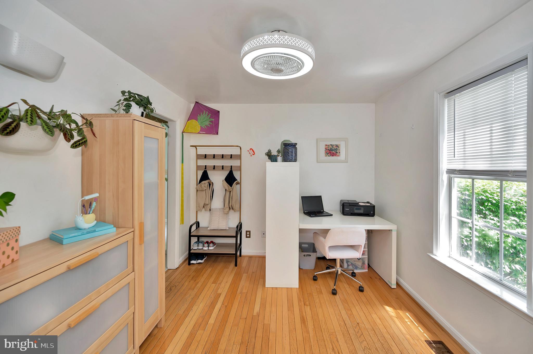 HOLLEYBROOKE - Residential