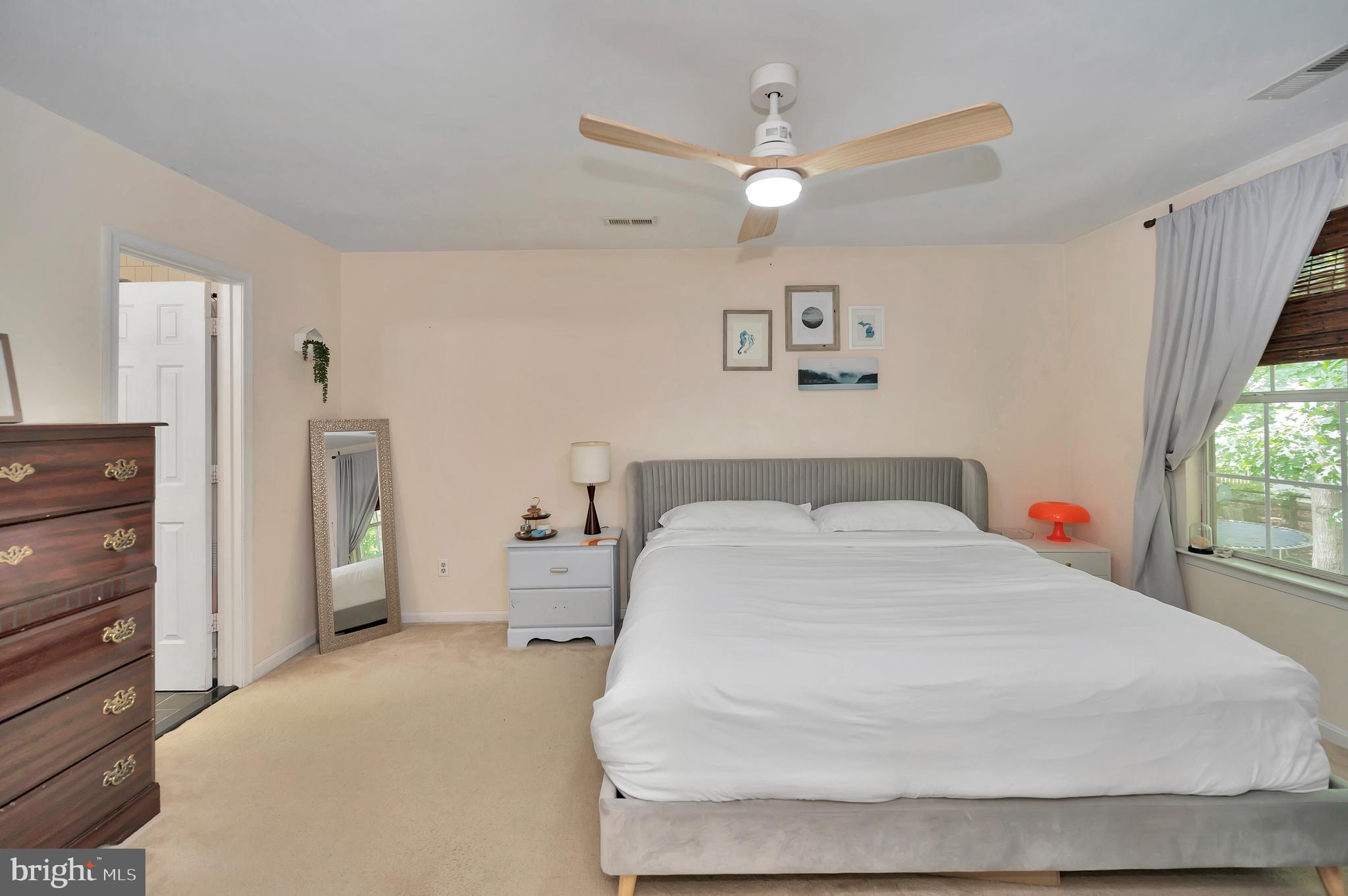 HOLLEYBROOKE - Residential