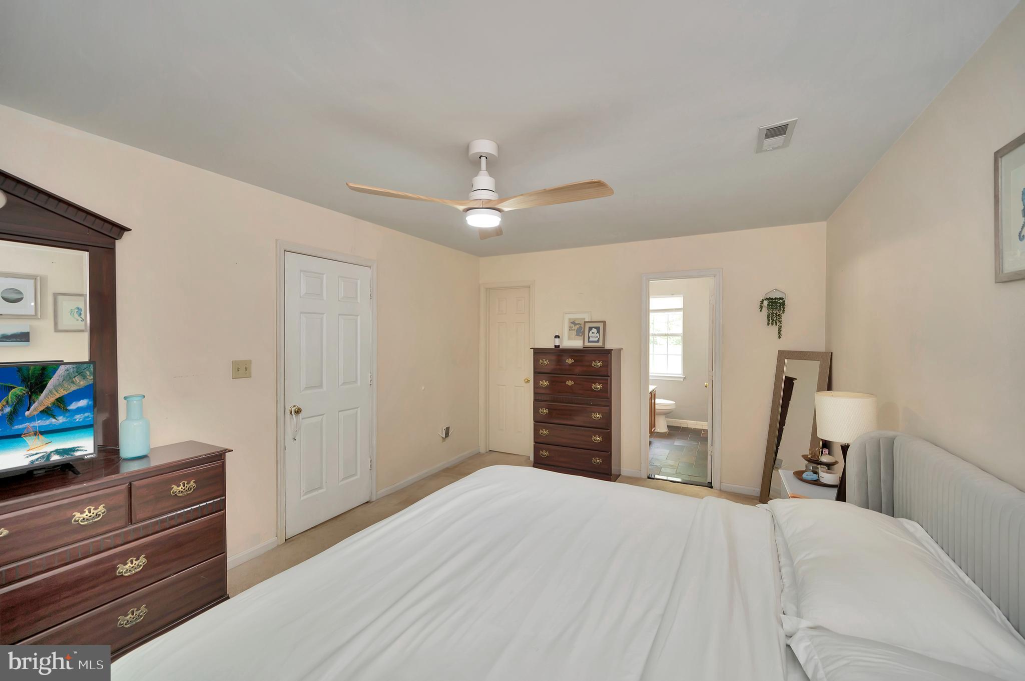 HOLLEYBROOKE - Residential