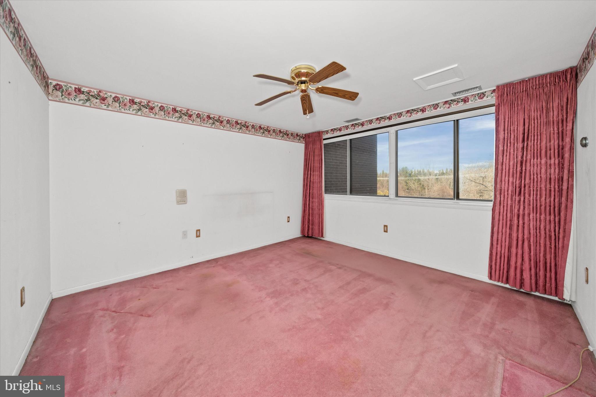 COFFEE RUN - Residential