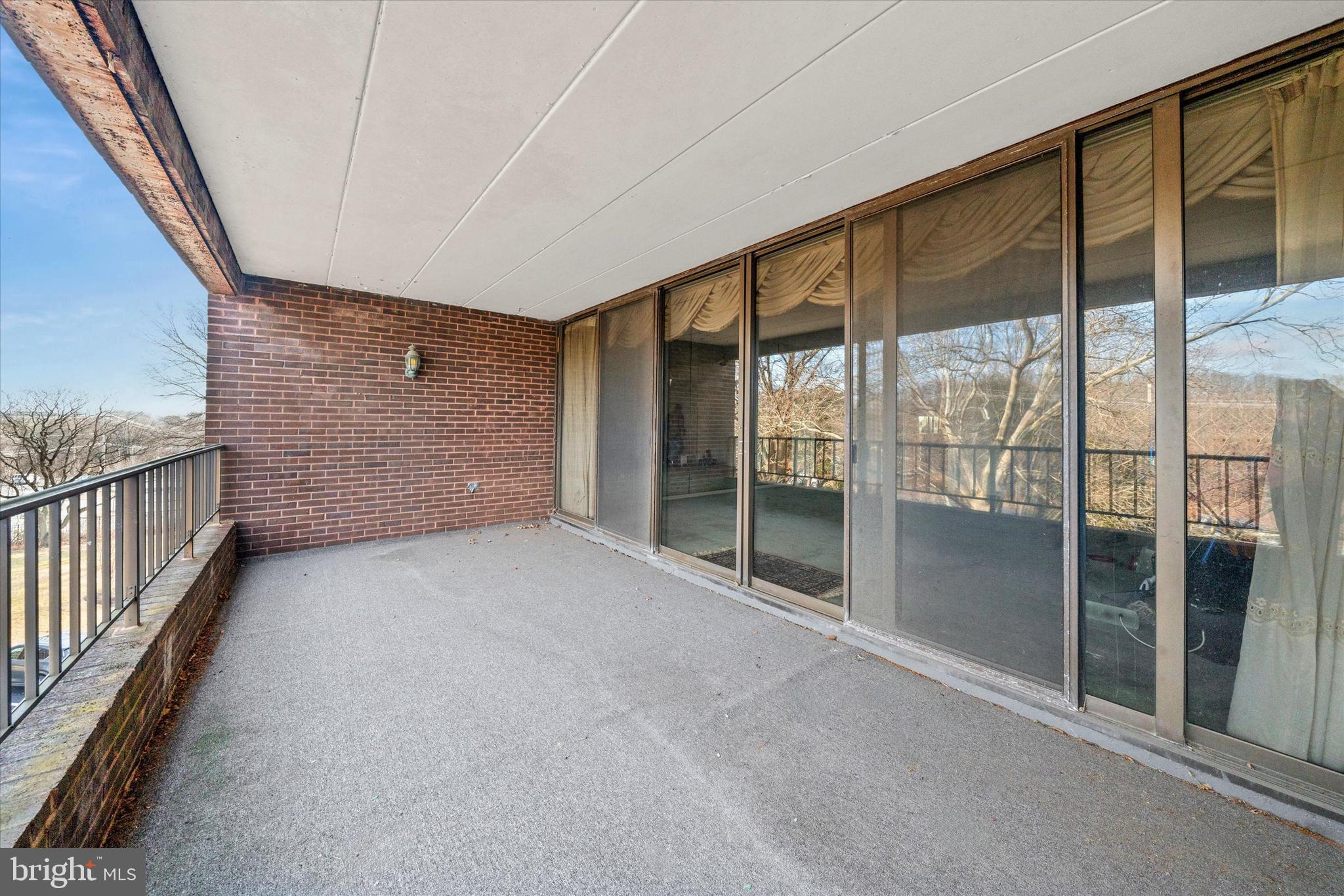 COFFEE RUN - Residential