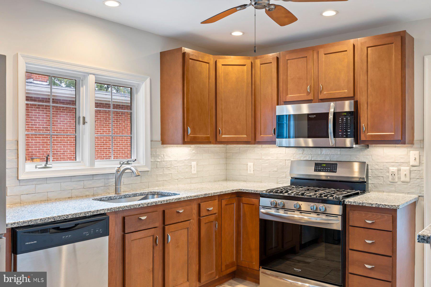 CHALFONTE MANOR - Residential