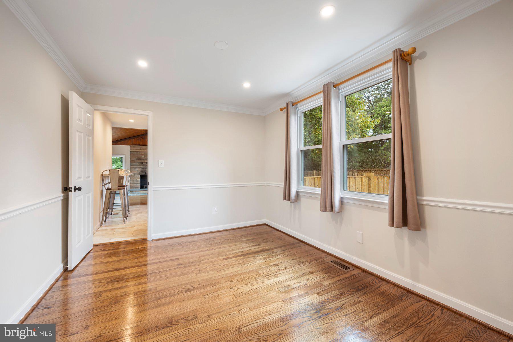 CHALFONTE MANOR - Residential