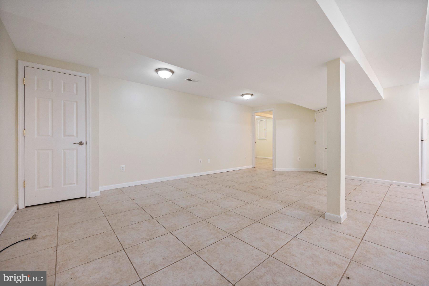 CHALFONTE MANOR - Residential