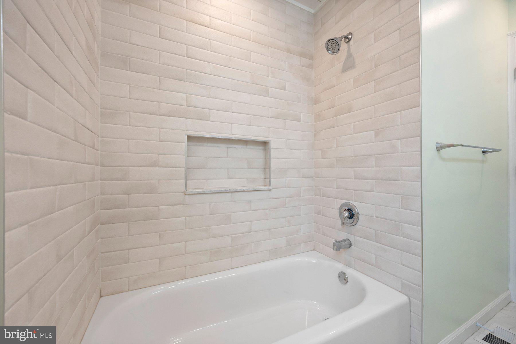 CHALFONTE MANOR - Residential