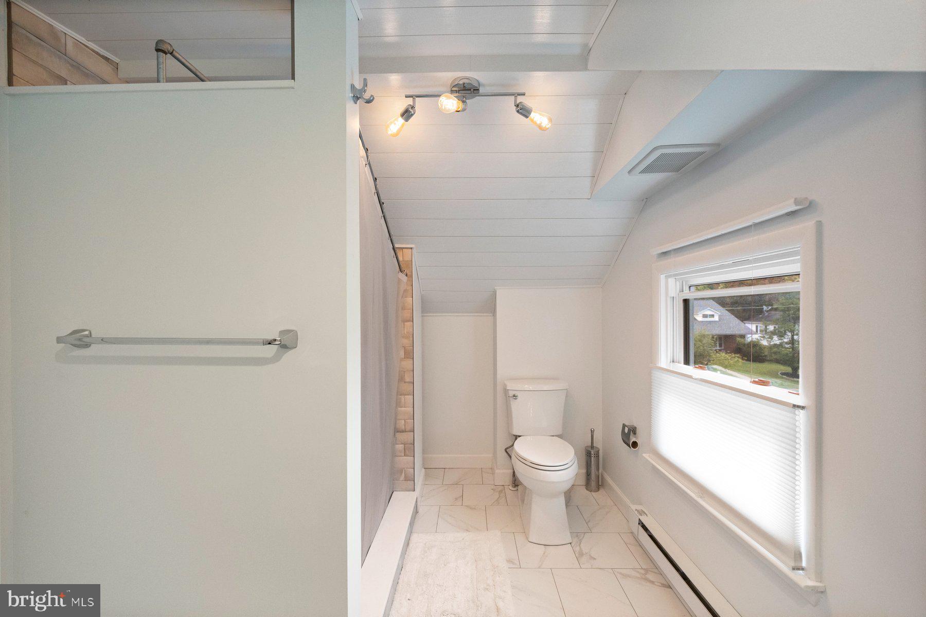 CHALFONTE MANOR - Residential