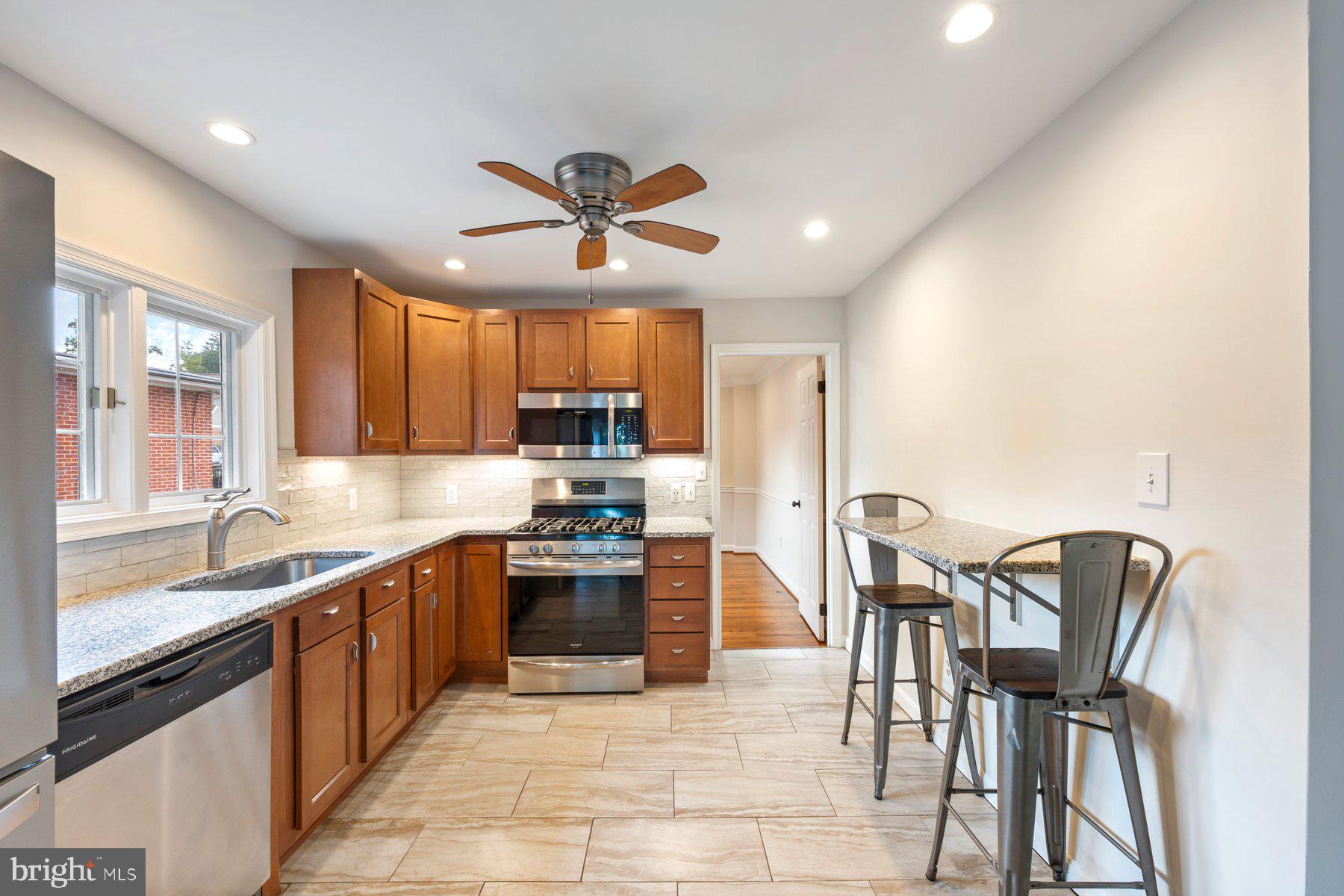 CHALFONTE MANOR - Residential