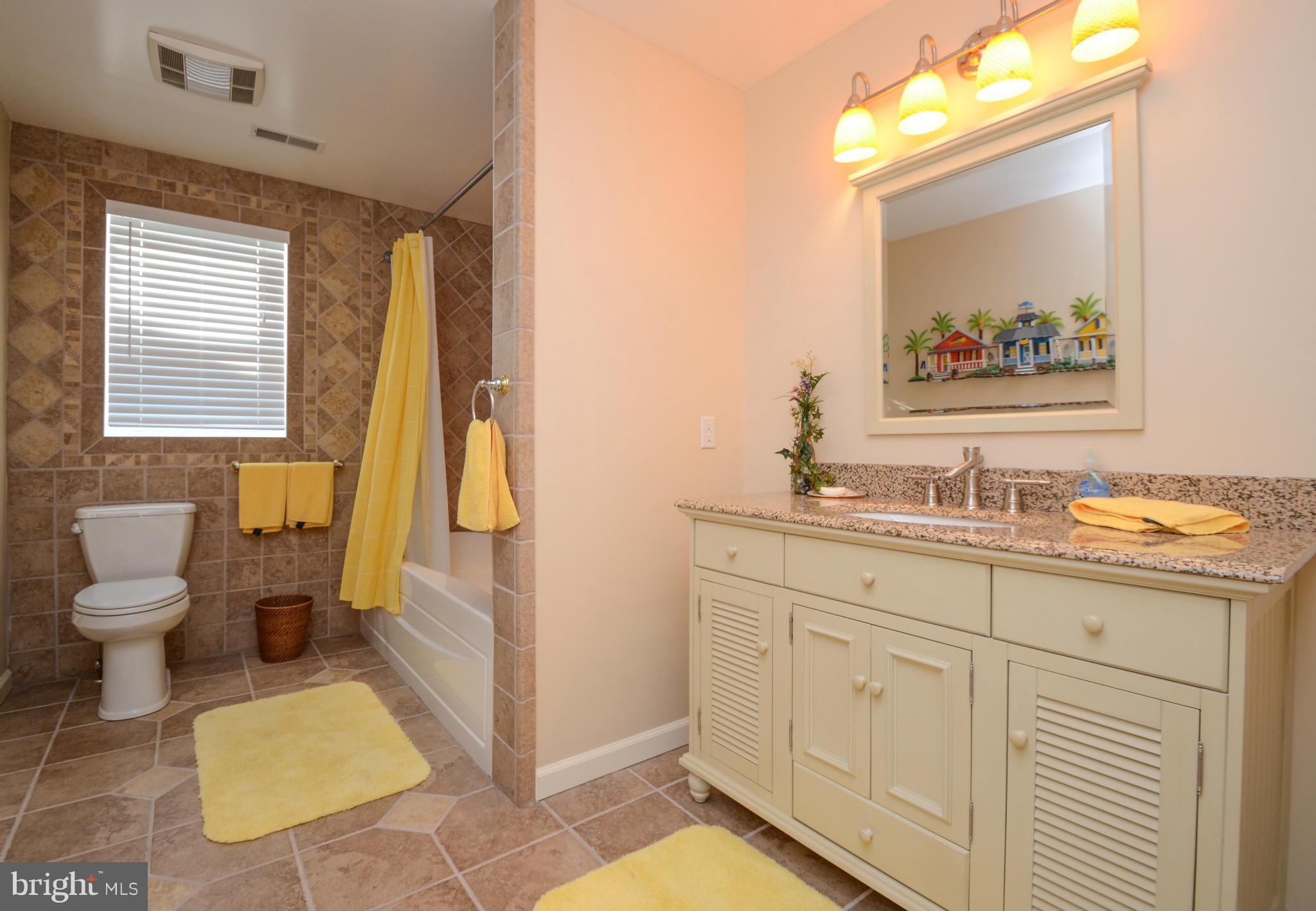 LONG BEACH ESTATES - Residential