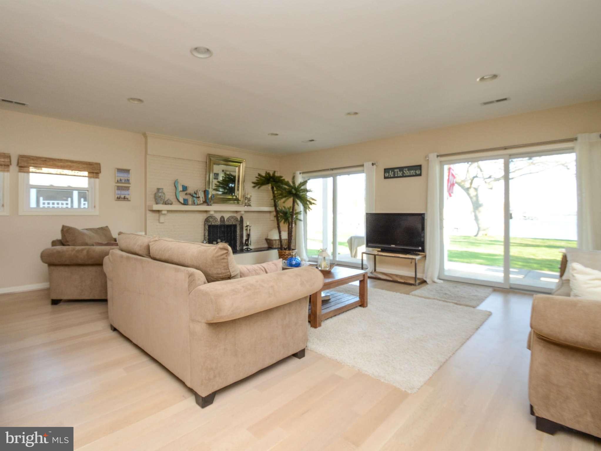 LONG BEACH ESTATES - Residential