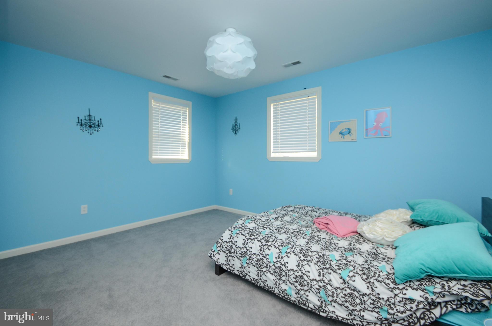 LONG BEACH ESTATES - Residential