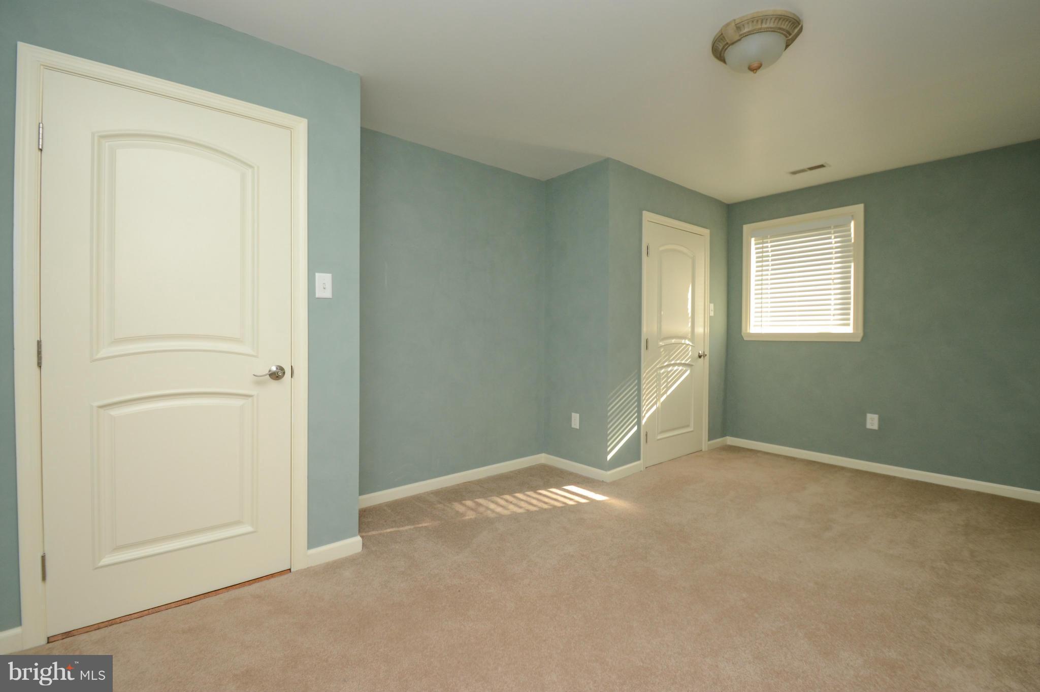 LONG BEACH ESTATES - Residential