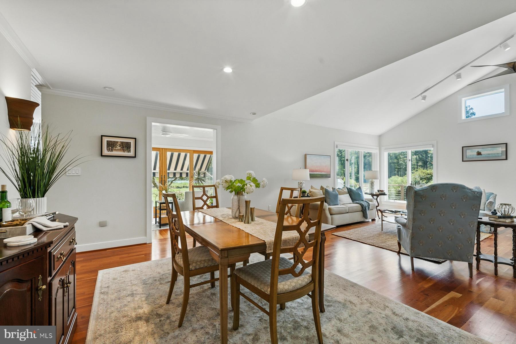 CHURCH NECK - Residential