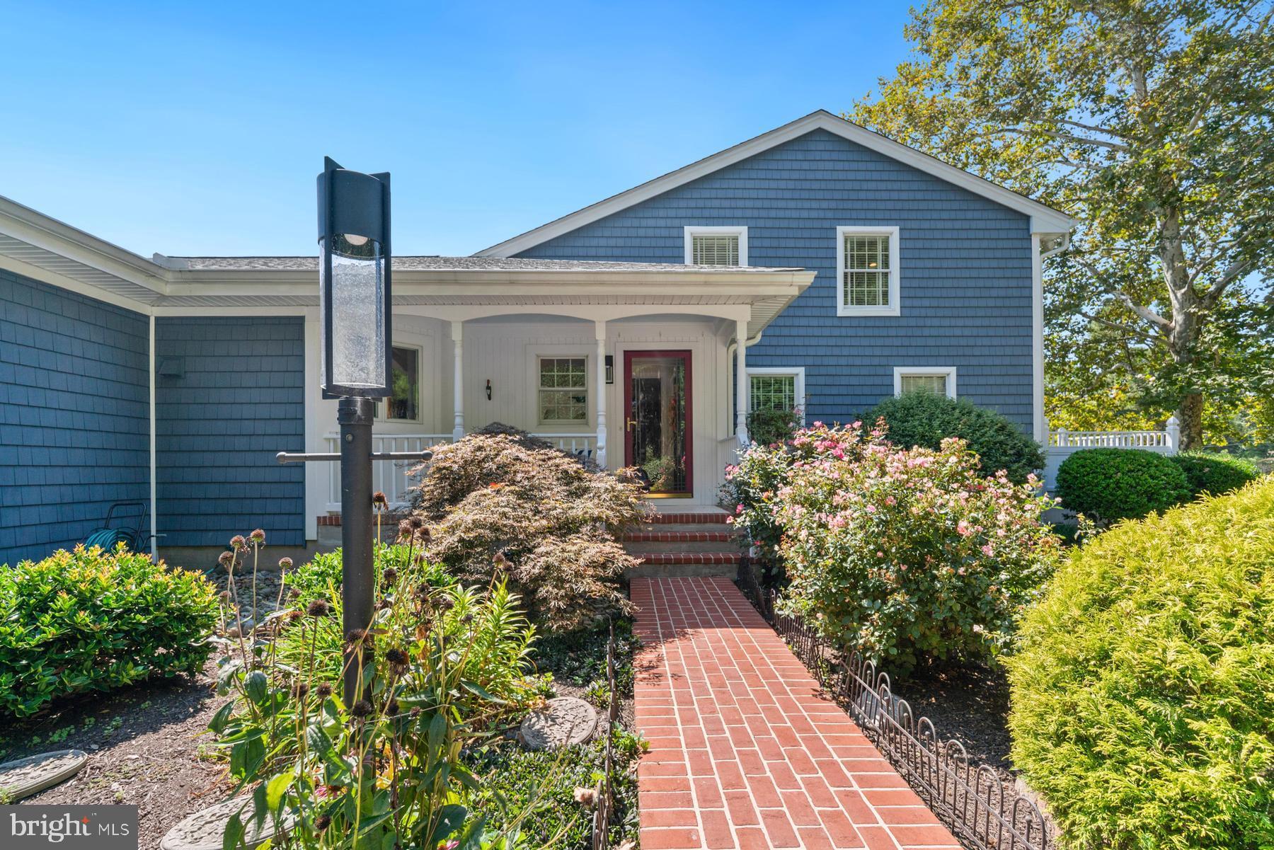 CHURCH NECK - Residential