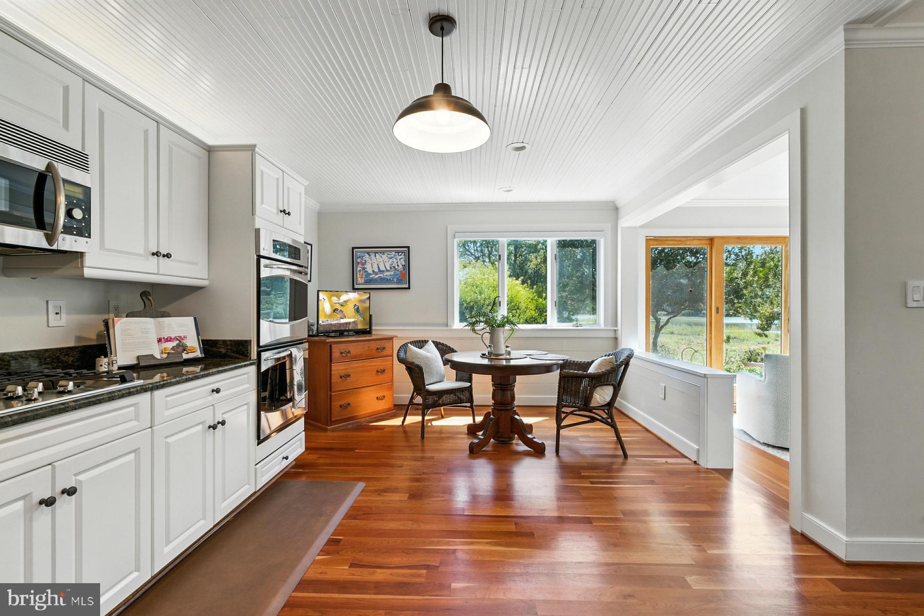 CHURCH NECK - Residential