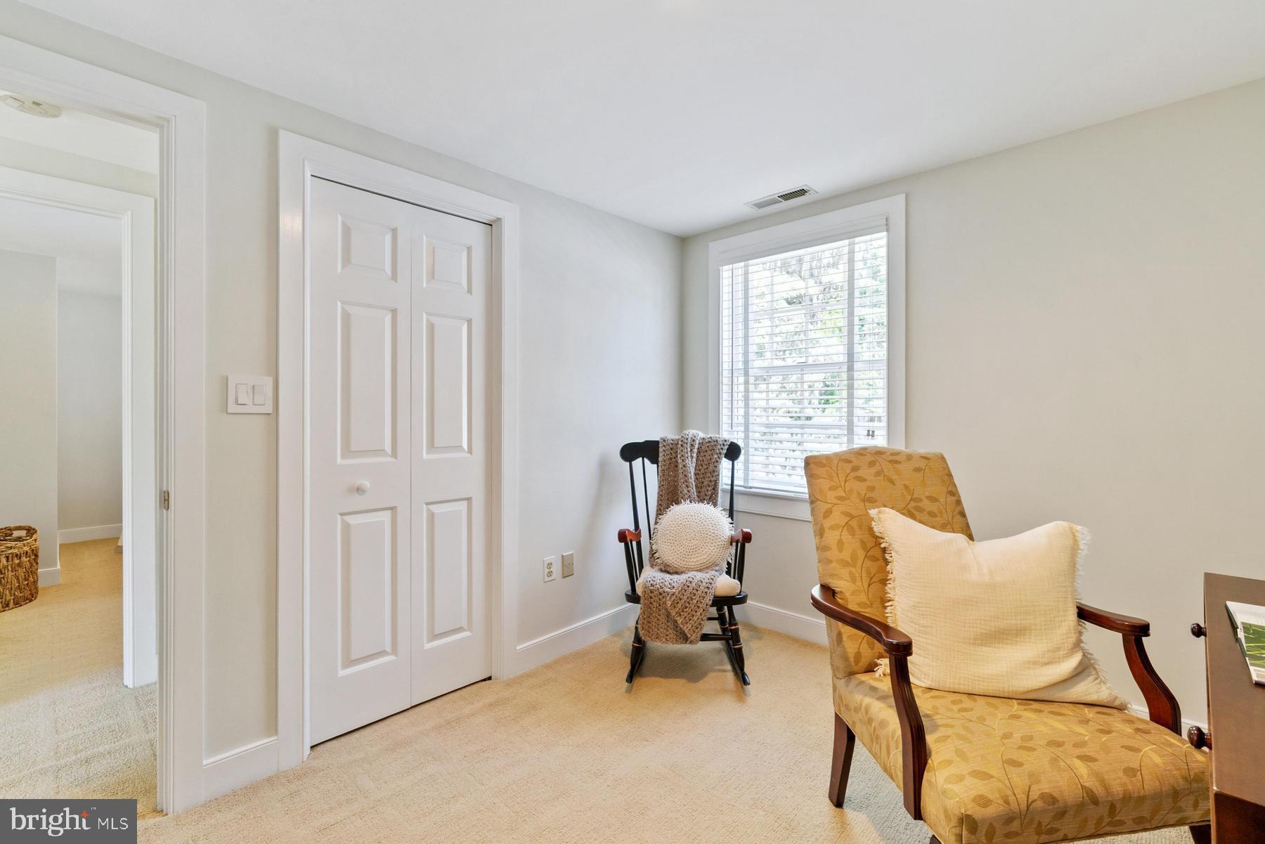 CHURCH NECK - Residential