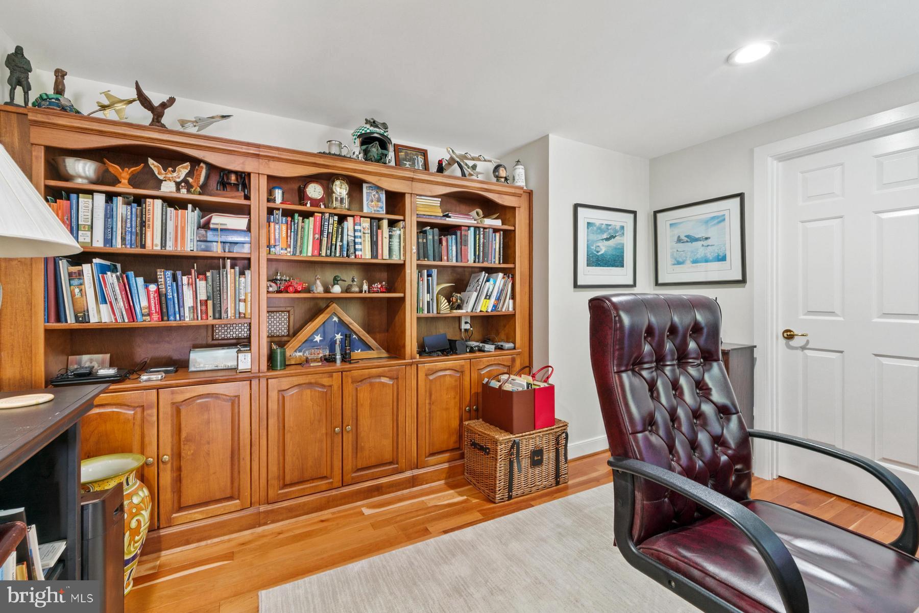 CHURCH NECK - Residential