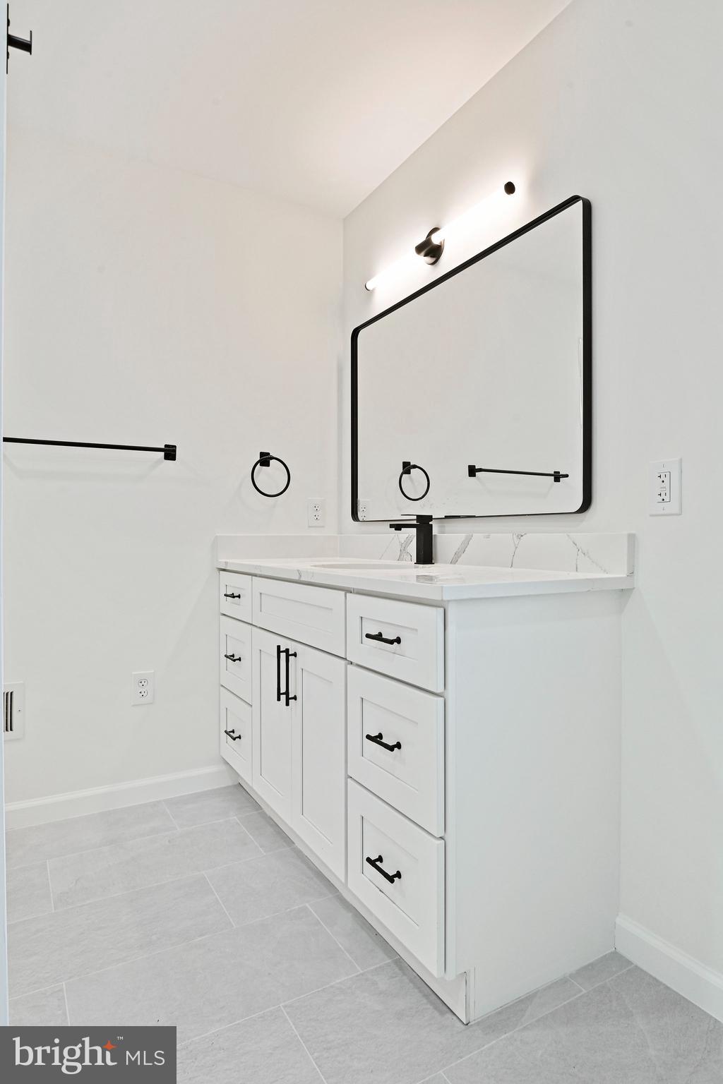 SILENTREE OF TYSONS - Residential