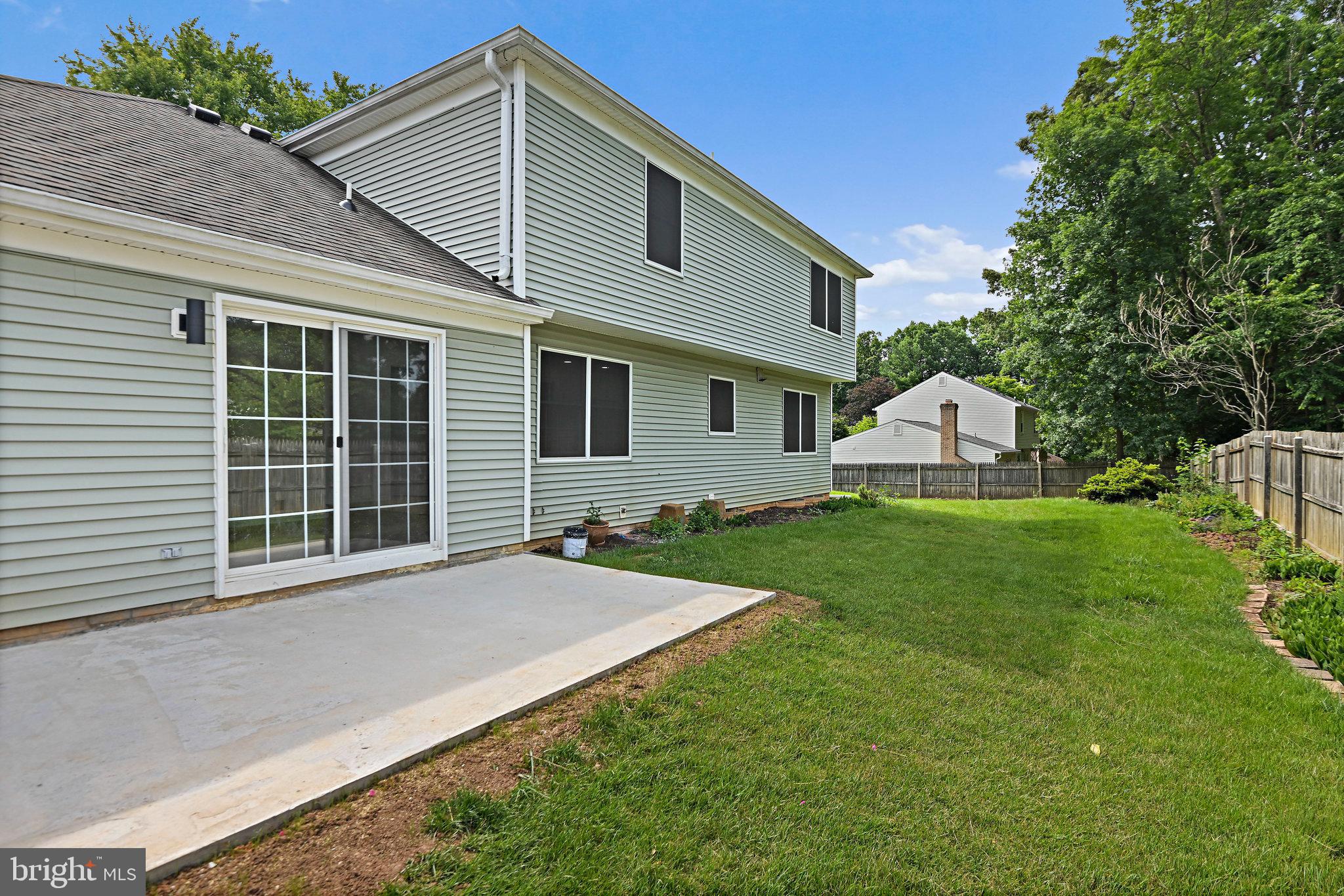 SILENTREE OF TYSONS - Residential