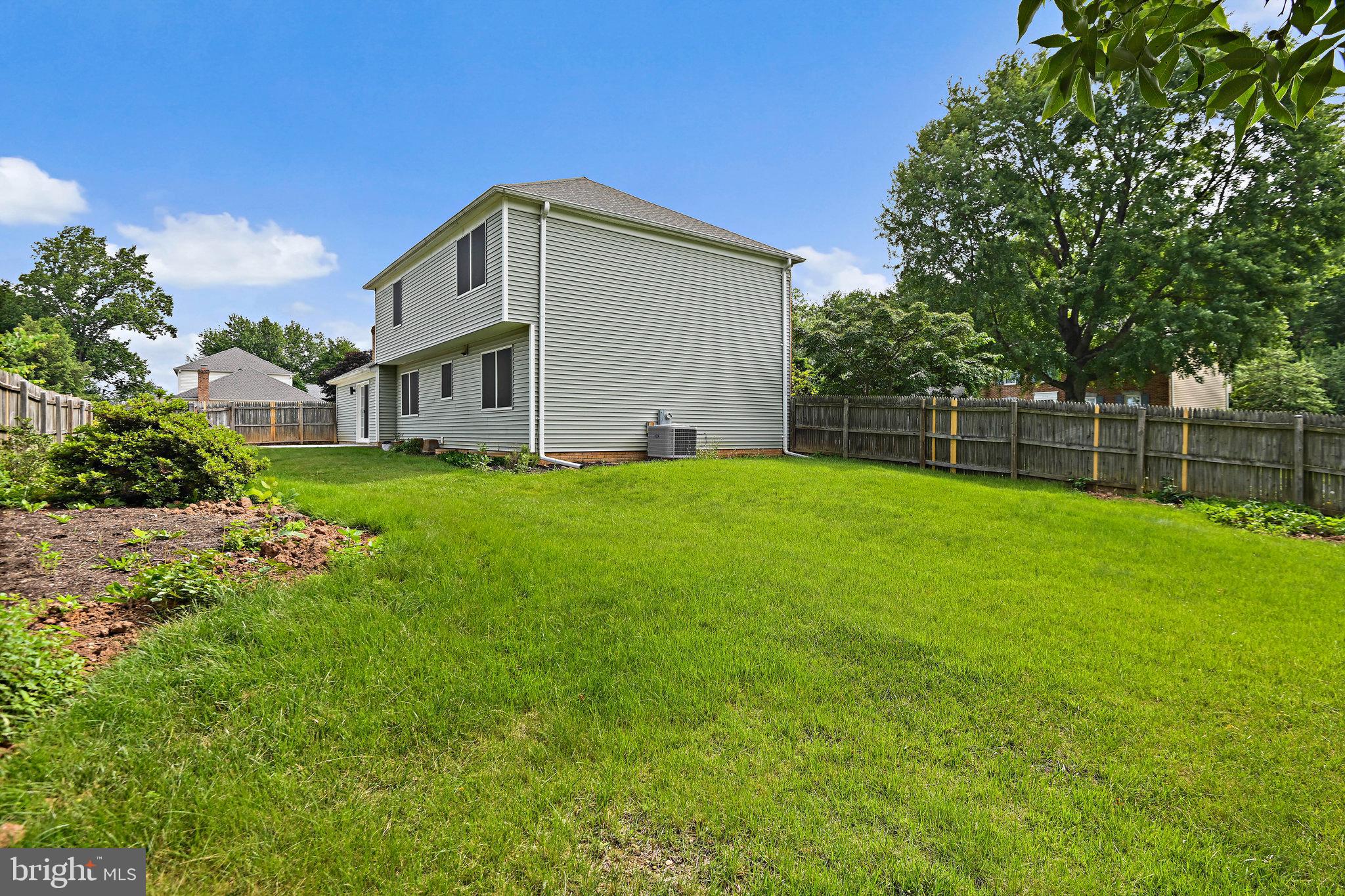 SILENTREE OF TYSONS - Residential