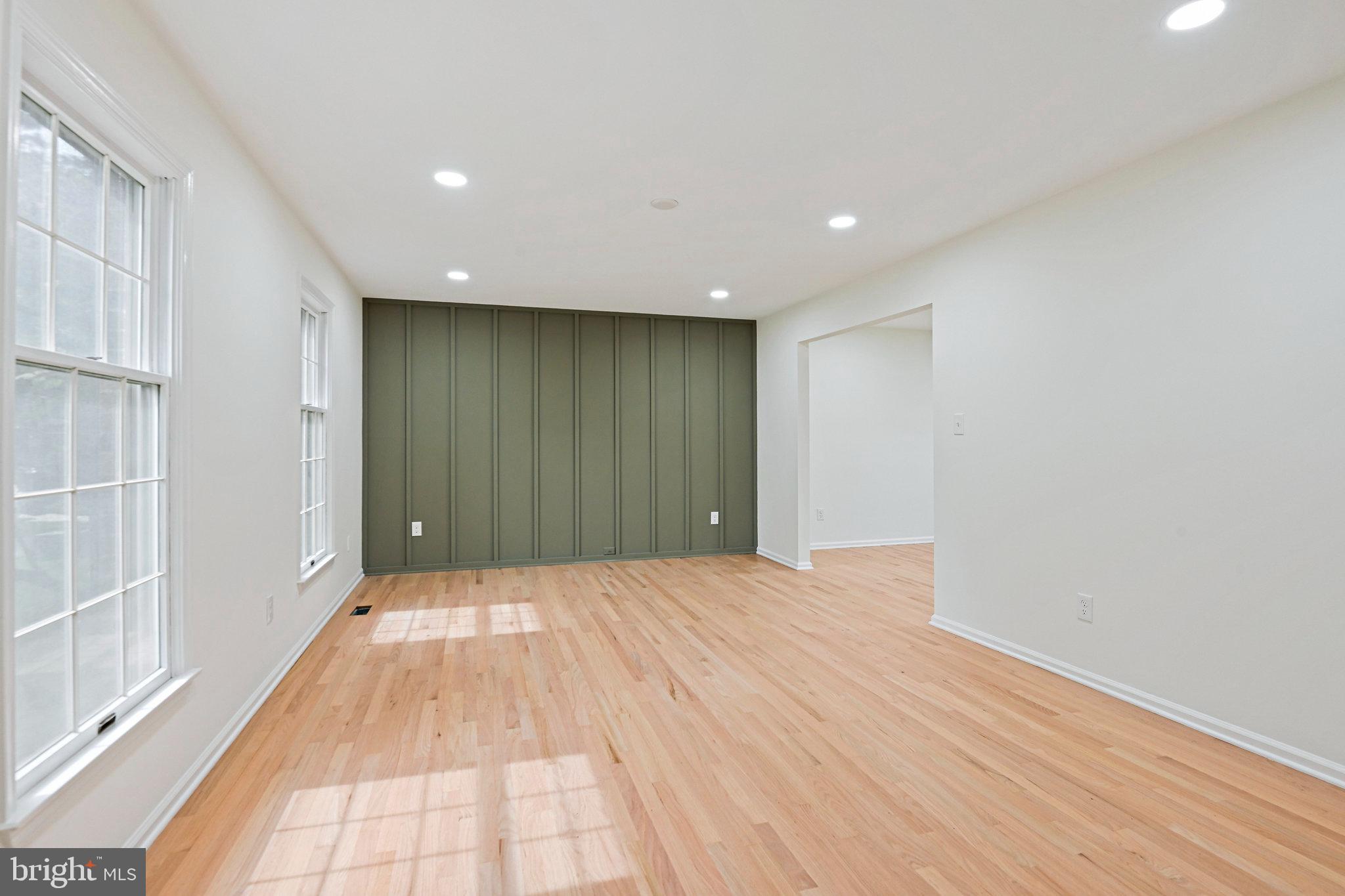 SILENTREE OF TYSONS - Residential