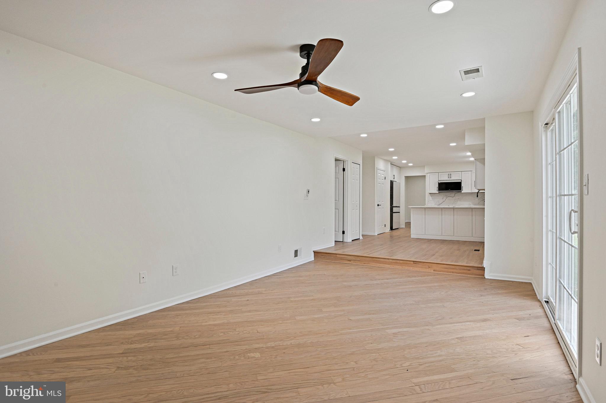 SILENTREE OF TYSONS - Residential